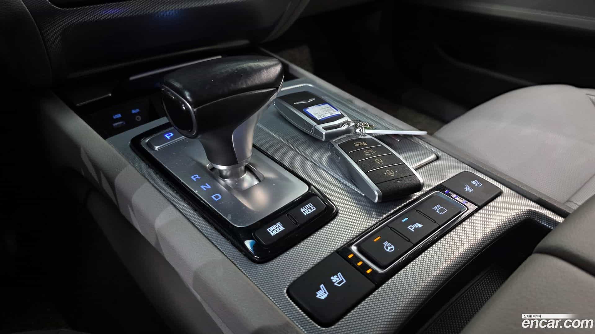 G80 Genesis 2017.10-INNER-009