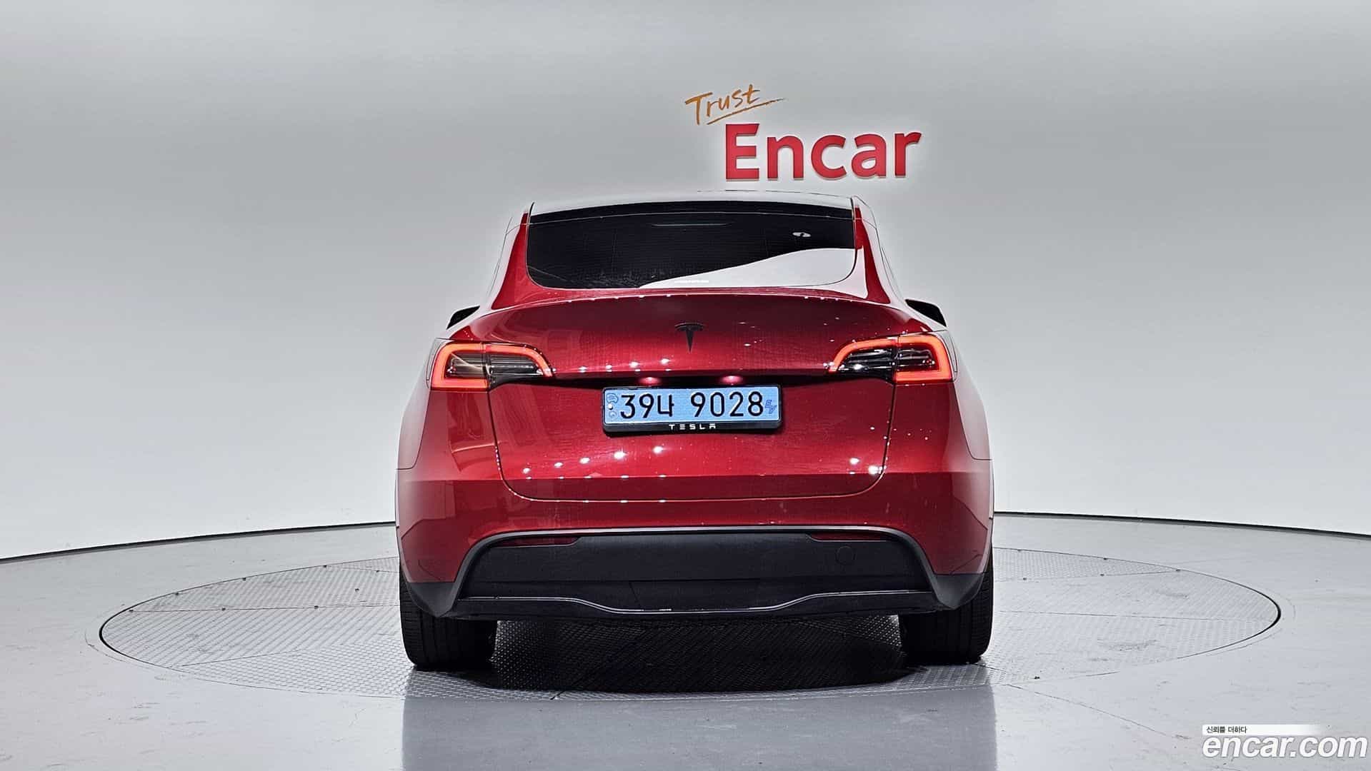 Model Y Tesla 2024.2-OUTER-004