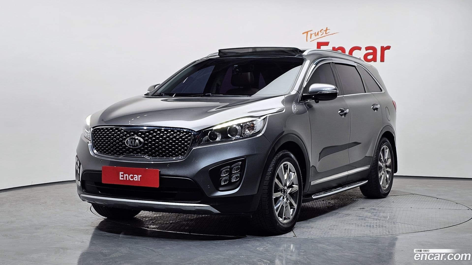 Main__Slider__Photo:Sorento Kia 2016.1-0