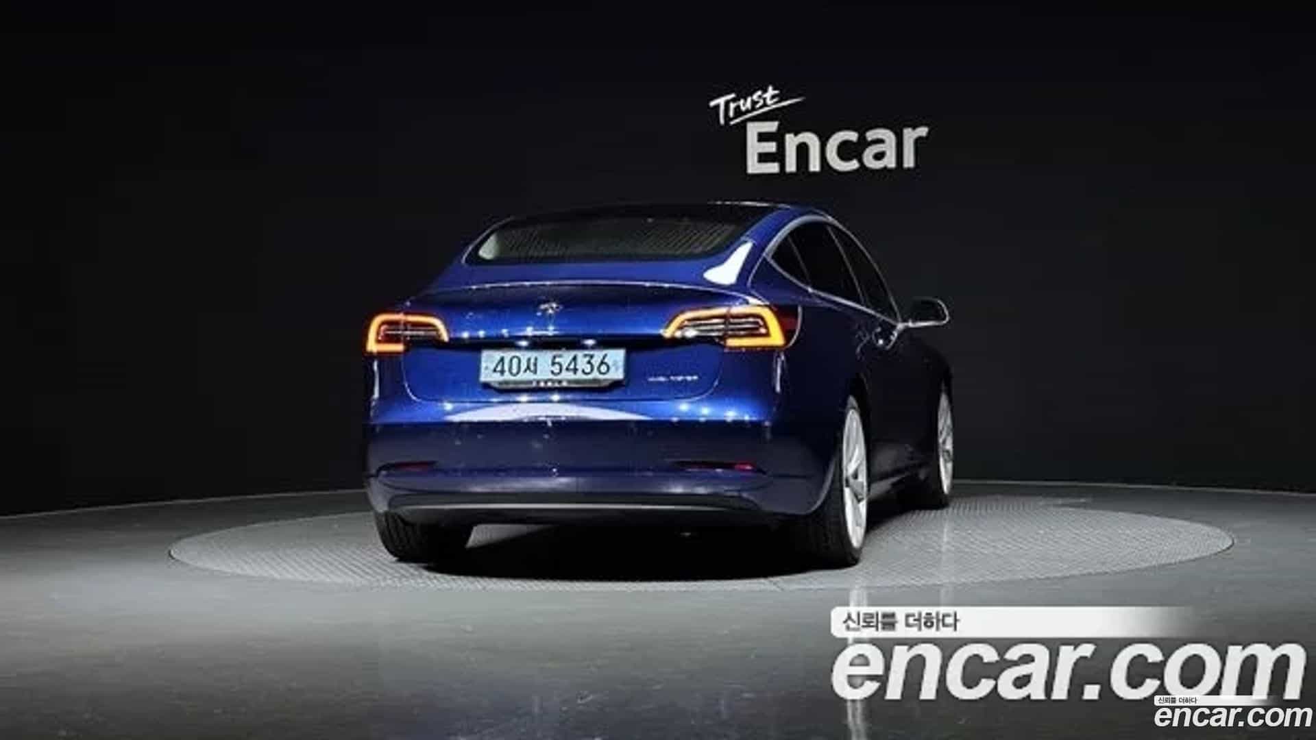 Model 3 Tesla 2020.2-OUTER-004