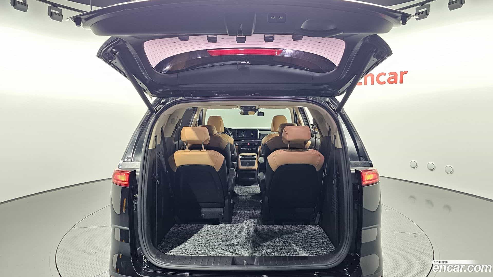 Canival Kia 2021.3-OPTION-024