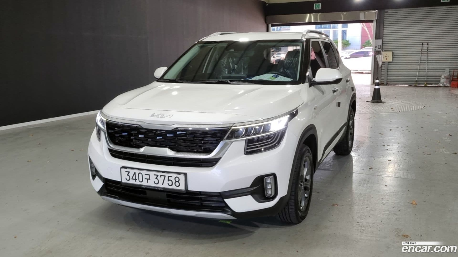 Main__Slider__Photo:Seltos Kia 2022.3-0