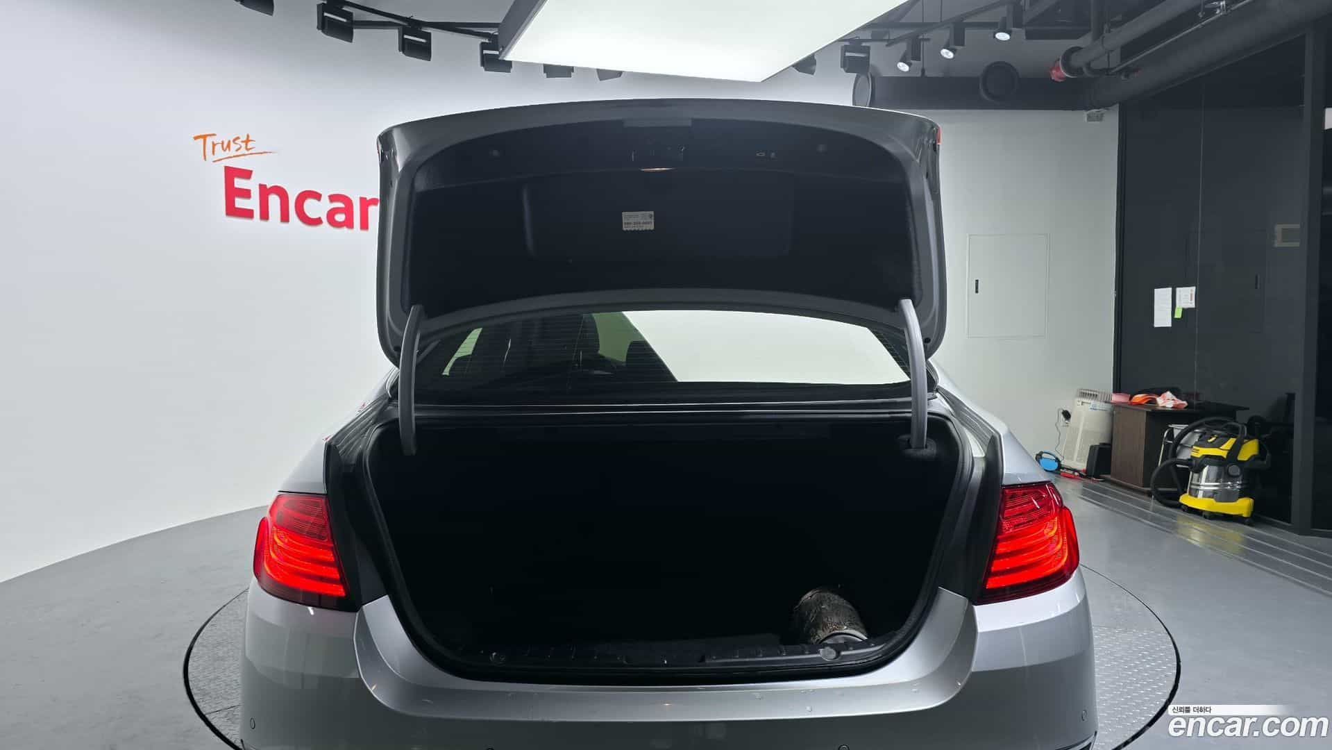 5-Series BMW 2014.2-OPTION-024