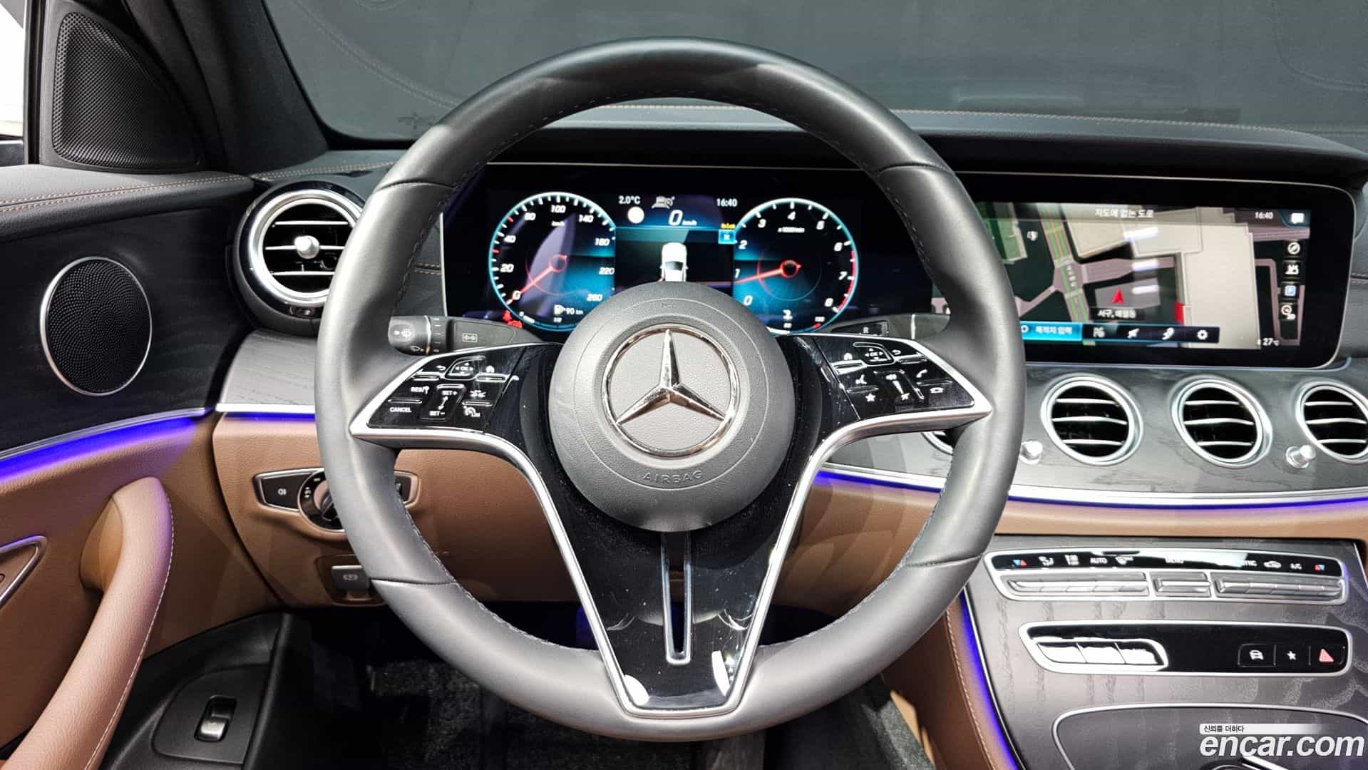 E-Class Mercedes-Benz 2023.6-OPTION-017