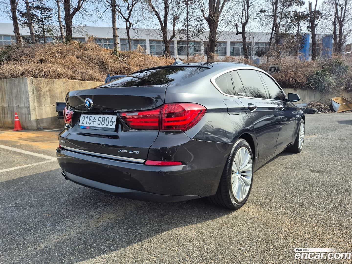 Gran Turismo BMW 2015.1-OUTER-004