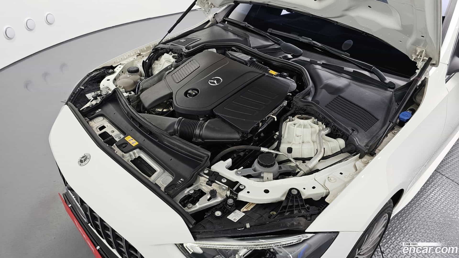 C-Class Mercedes-Benz 2022.3-INNER-006