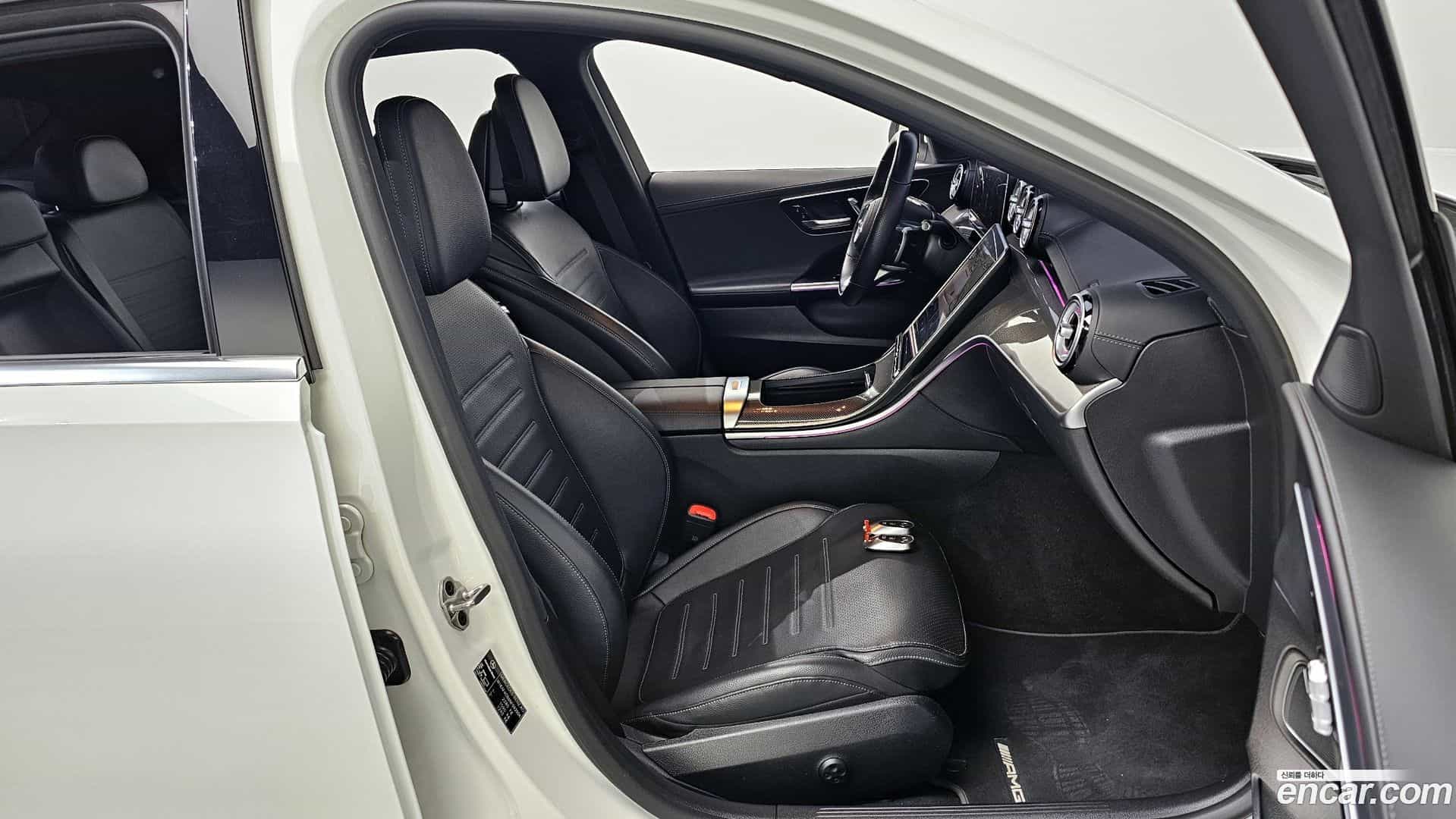 C-Class Mercedes-Benz 2022.3-OPTION-016