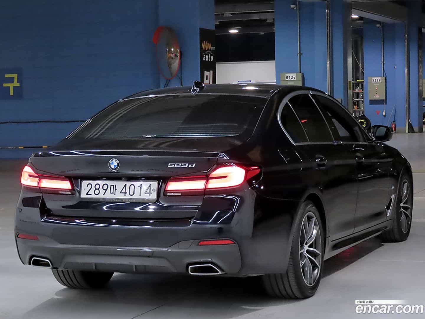 5-Series BMW 2022.10-OUTER-002
