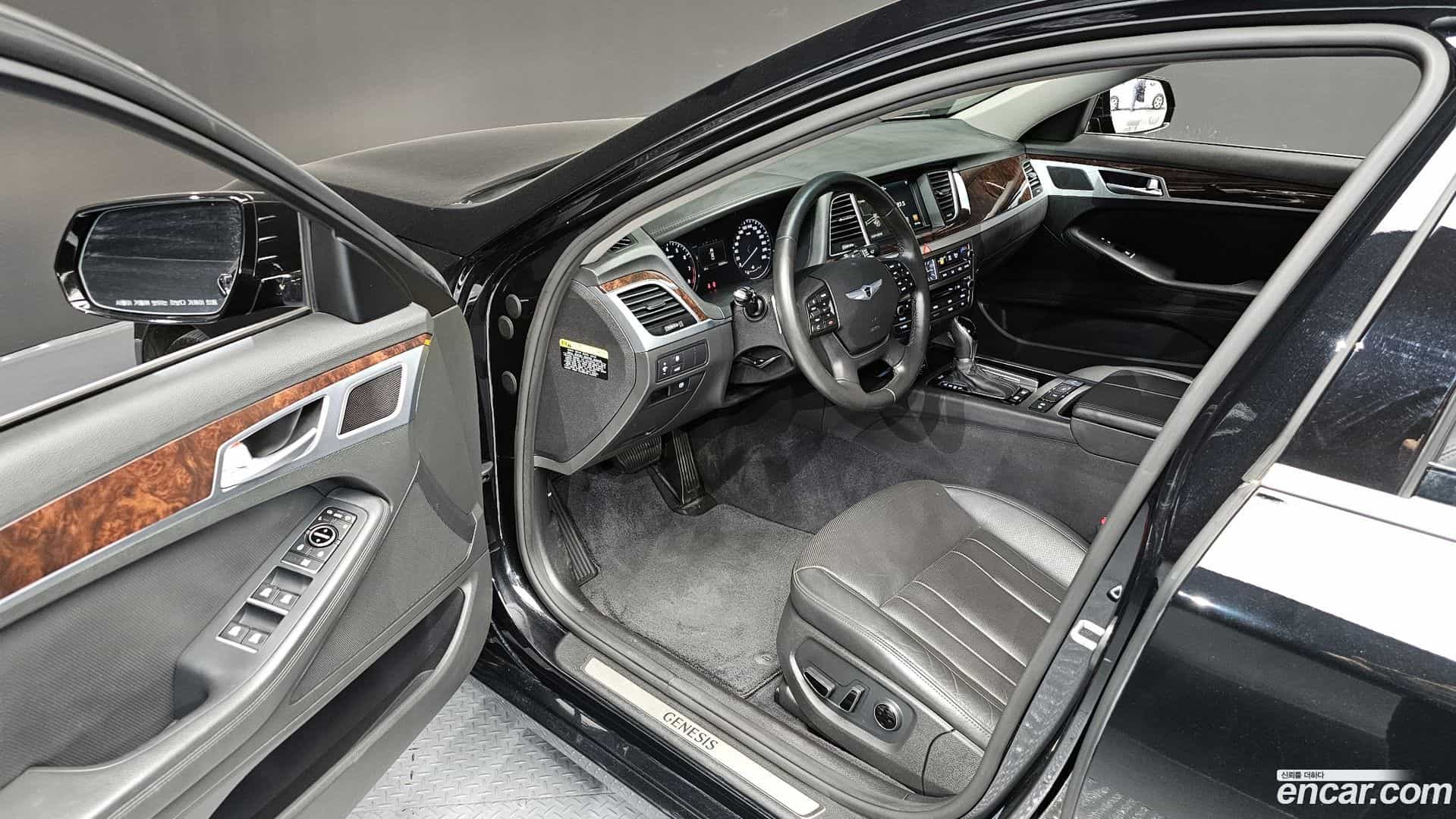 Genesis Hyundai 2015.11-INNER-010