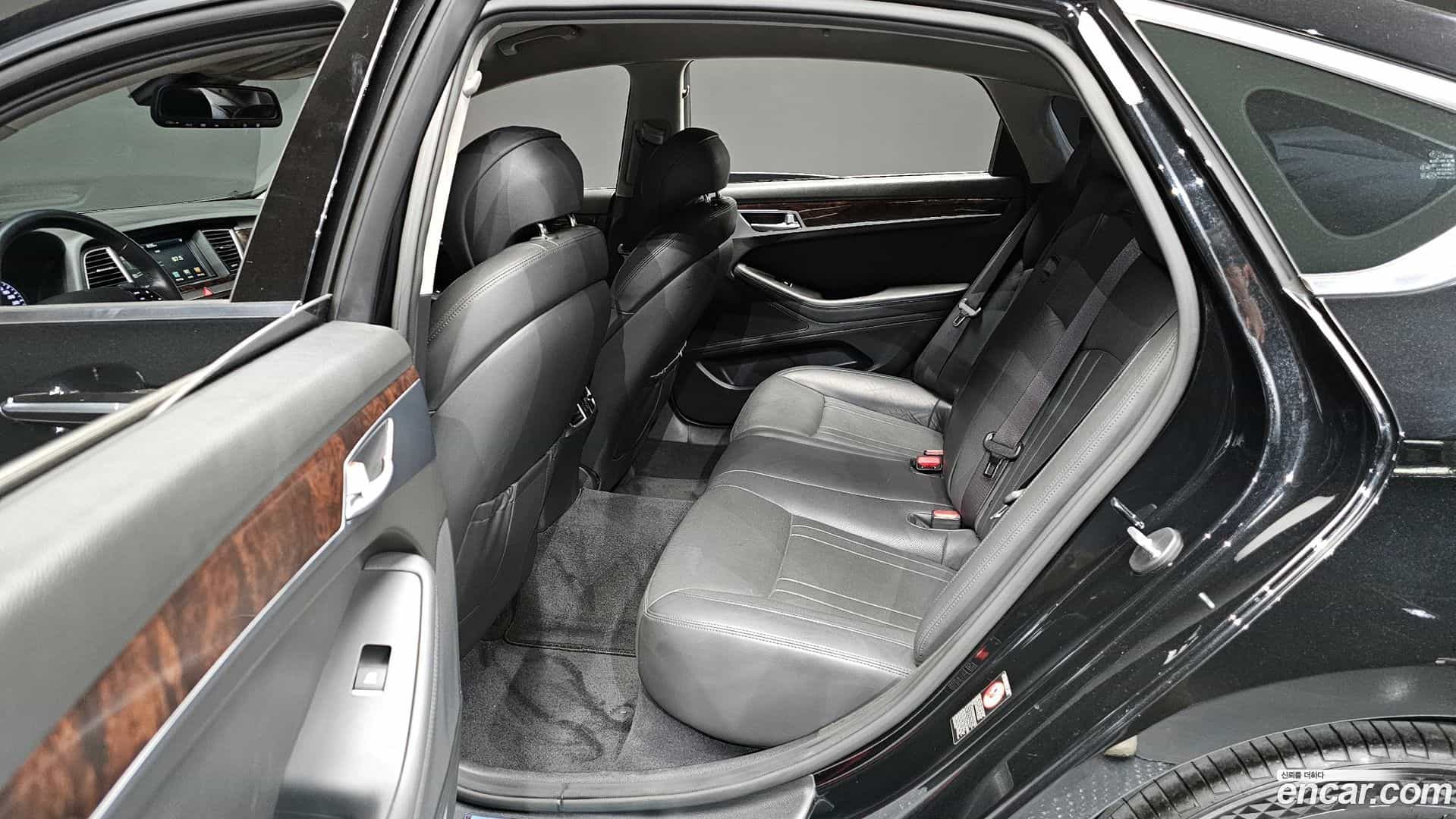 Genesis Hyundai 2015.11-OPTION-015