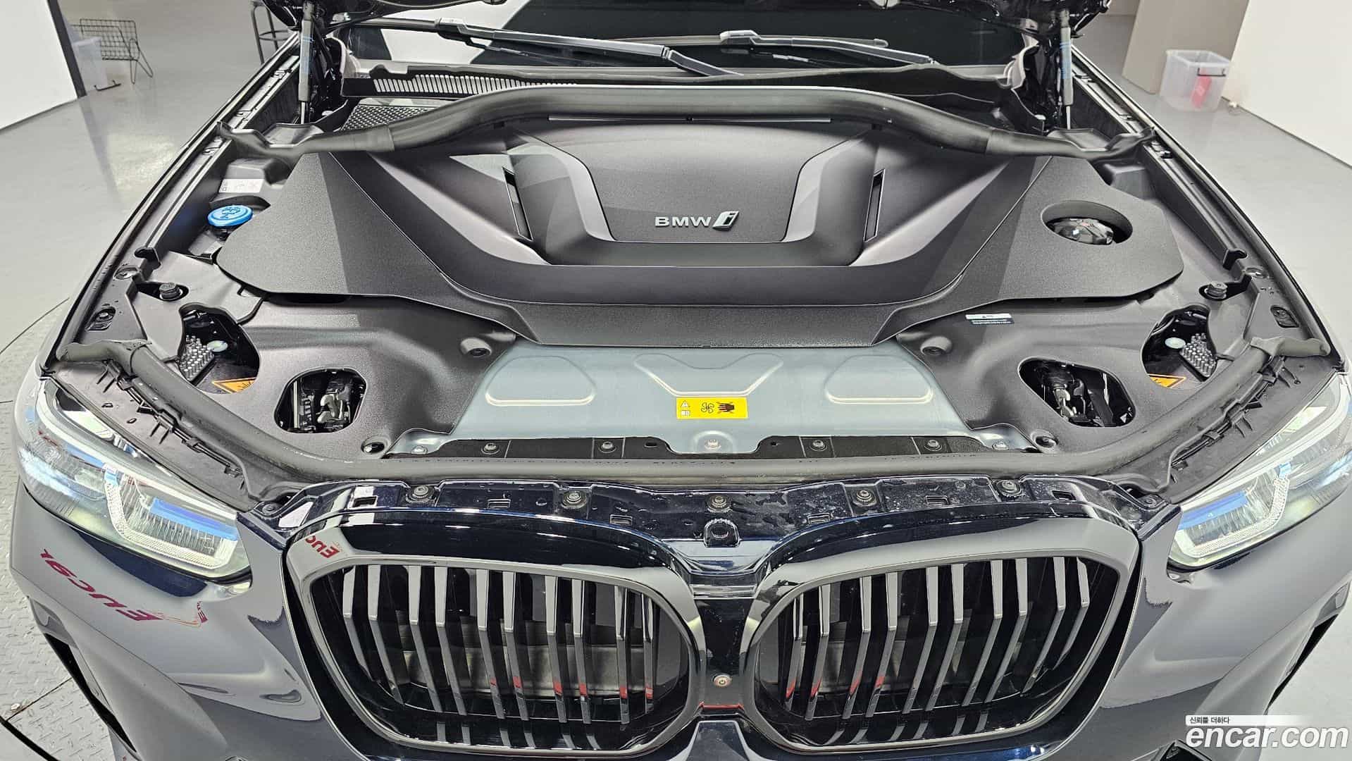 iX3 BMW 2024.10-INNER-006