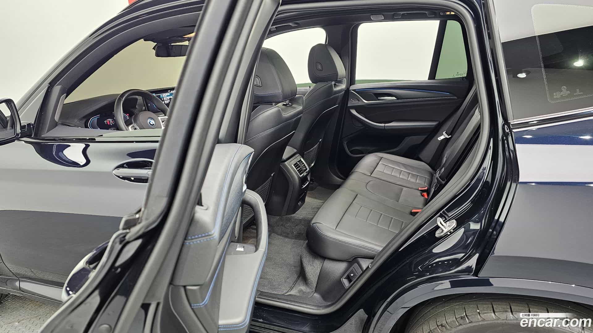 iX3 BMW 2024.10-OPTION-016