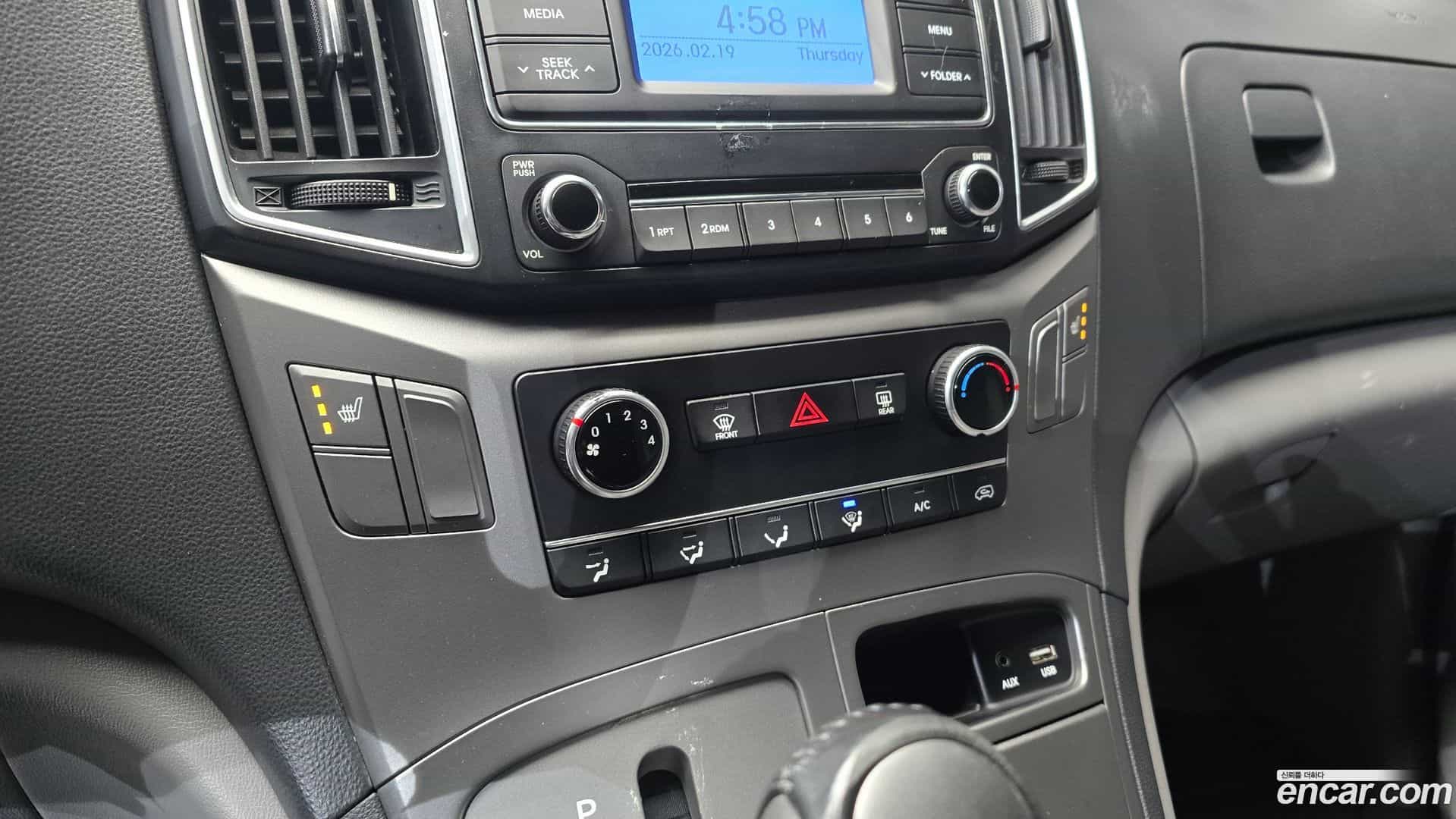 Starex Hyundai 2018.4-OPTION-020