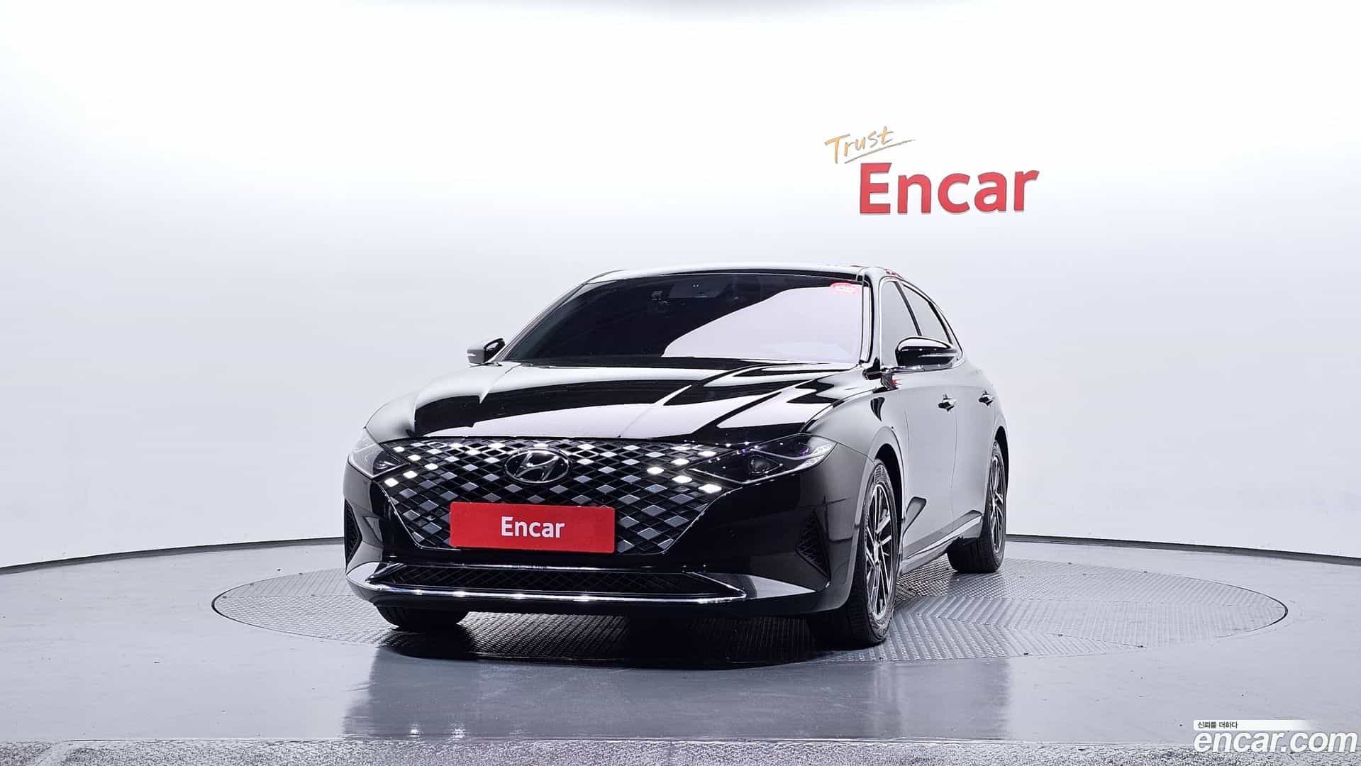 Grandeur Hyundai 2021.10-OUTER-003