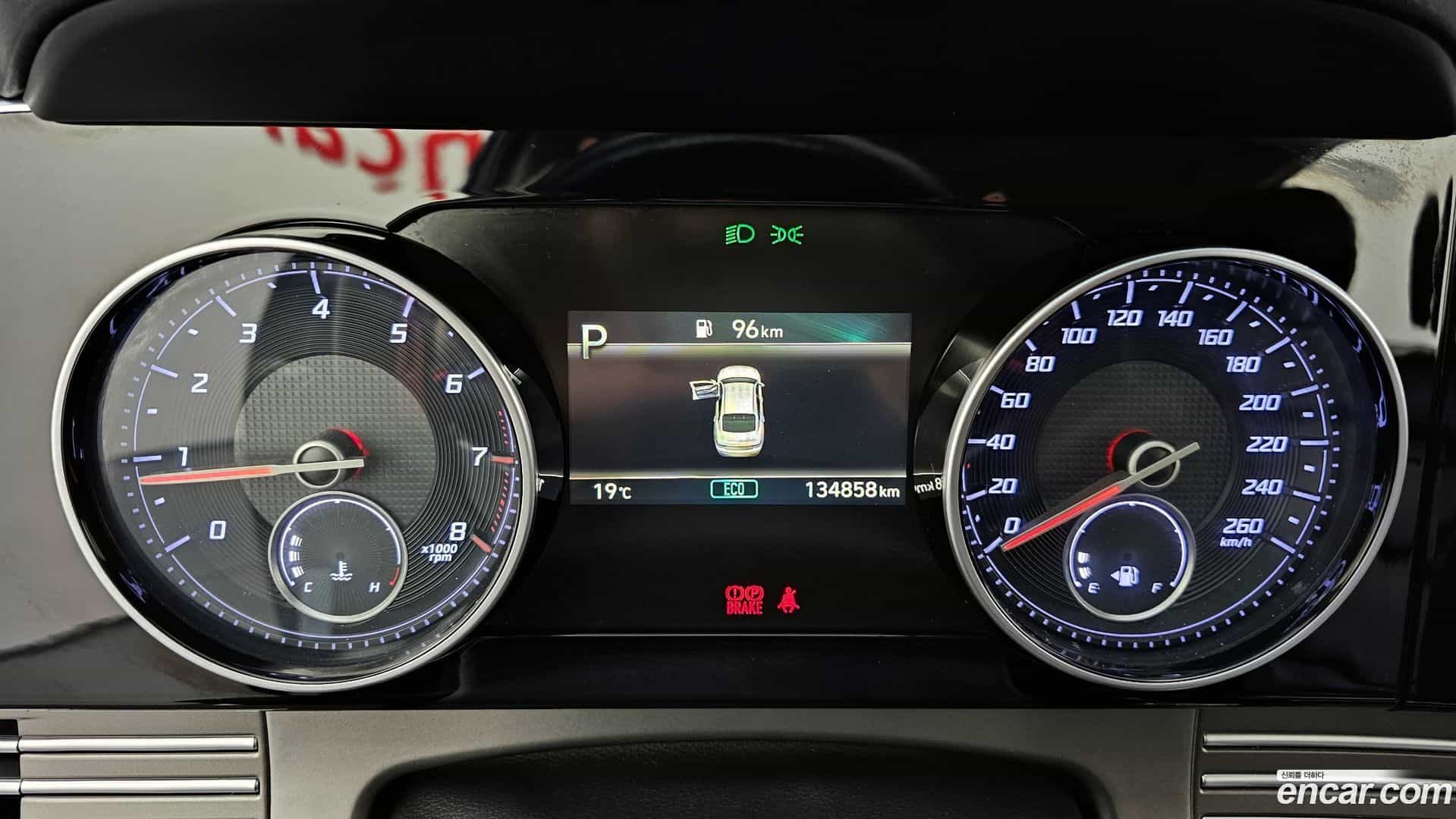 Grandeur Hyundai 2021.10-INNER-008