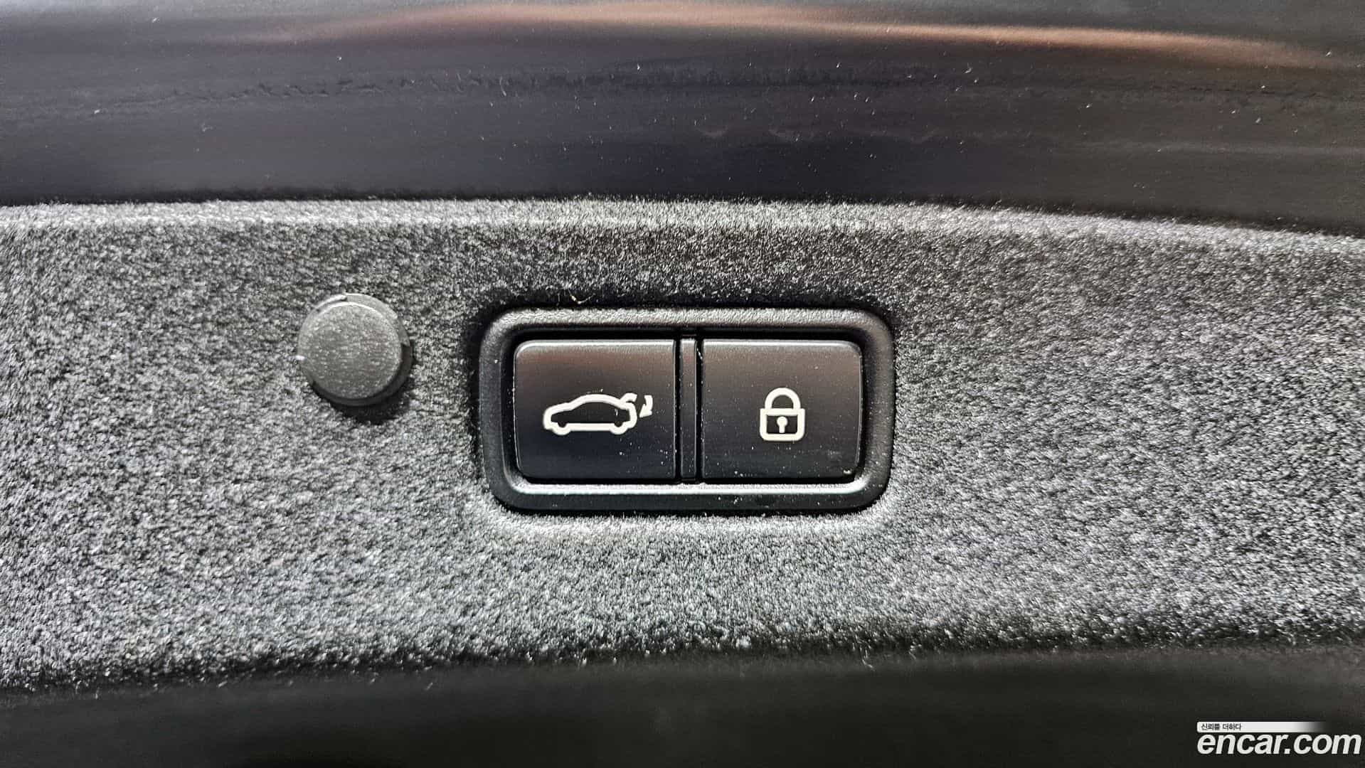 Grandeur Hyundai 2021.10-OPTION-024