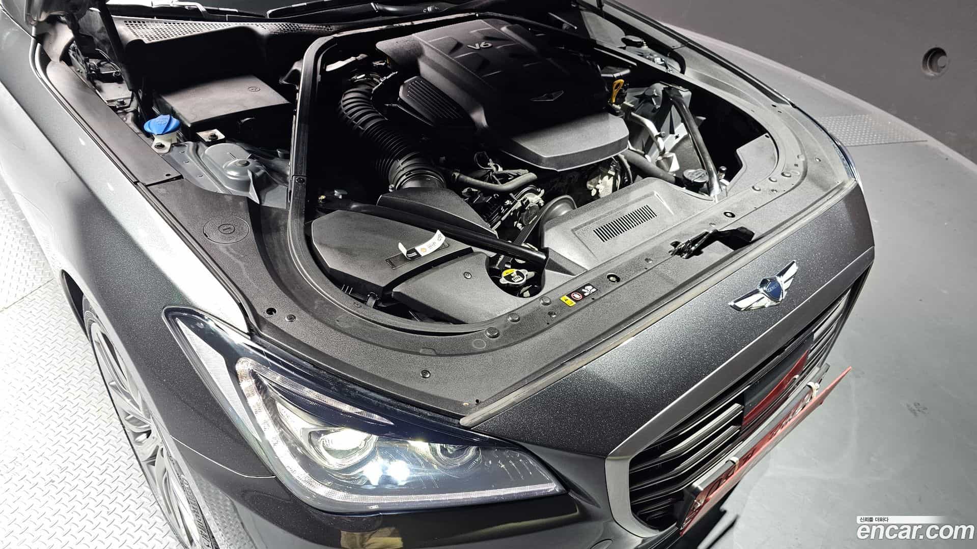 G80 Genesis 2019.2-INNER-006