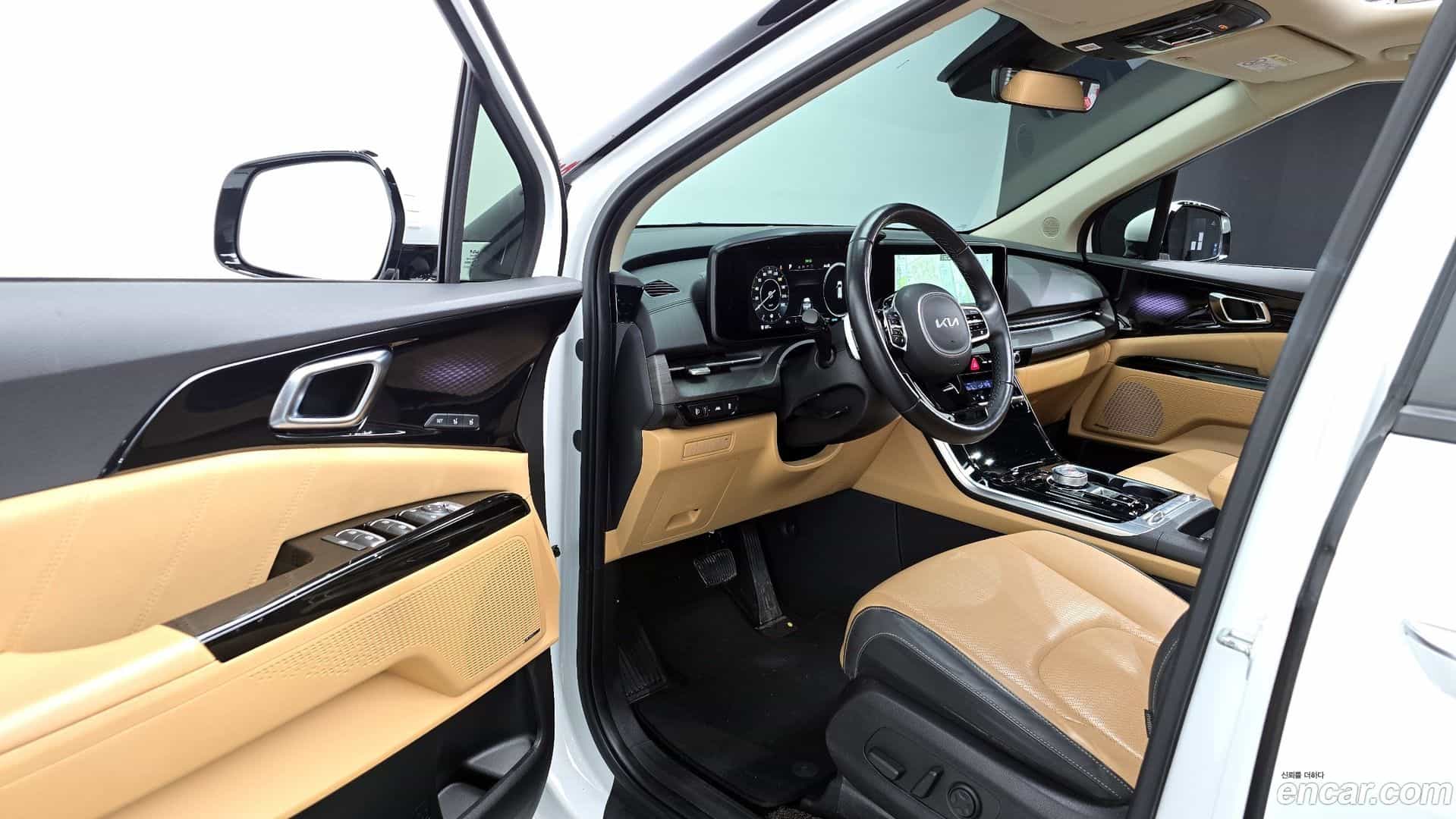 Canival Kia 2023.4-OPTION-015