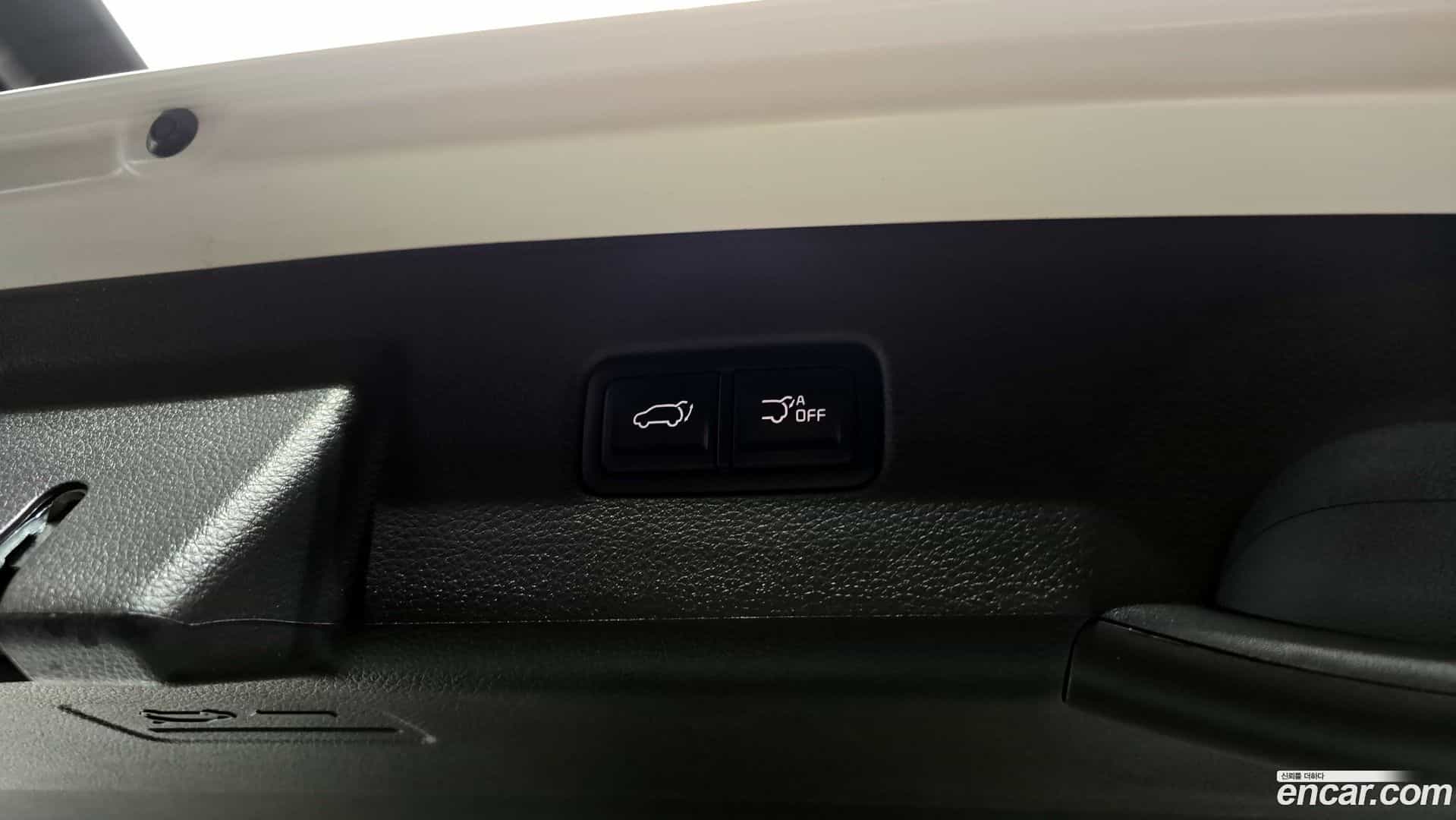 Canival Kia 2023.4-OPTION-024