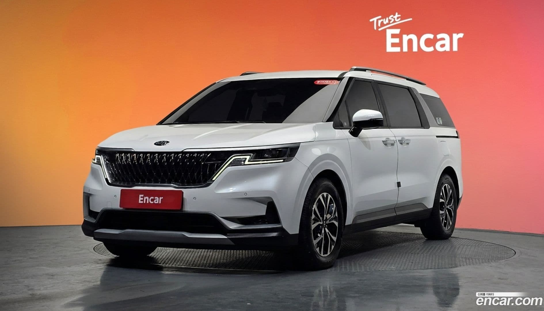 Main__Slider__Photo:Canival Kia 2020.11-0