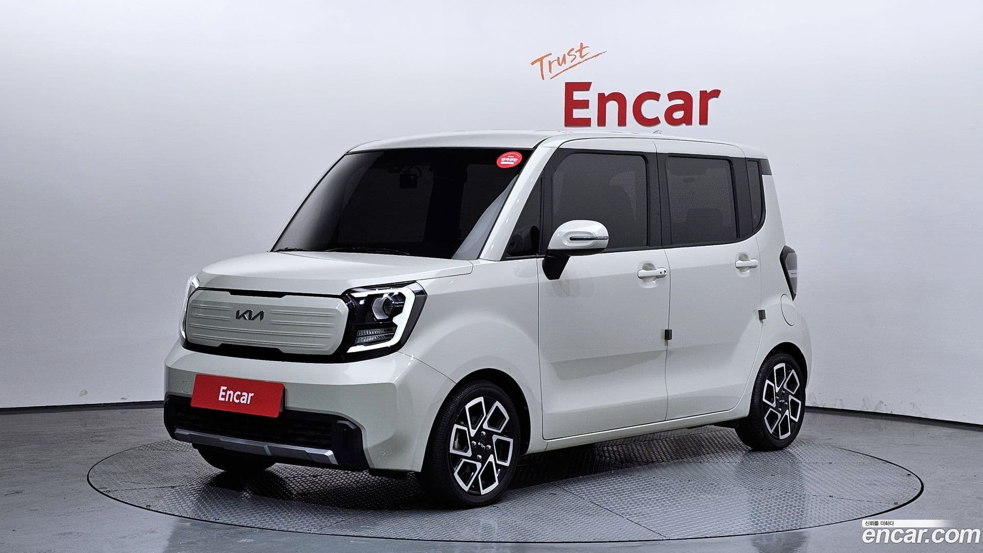 Main__Slider__Photo:RAY Kia 2023.0-0