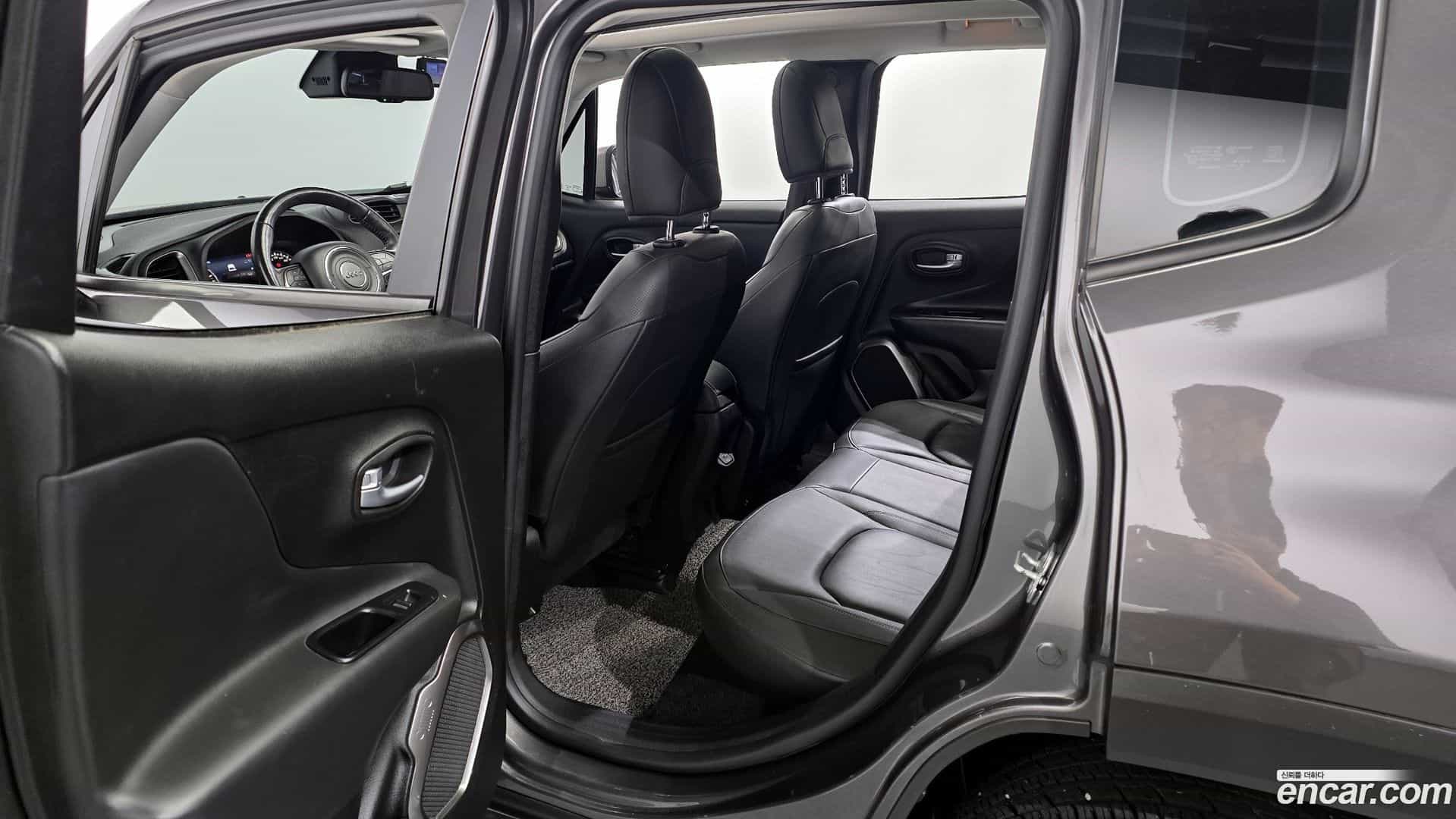 Renegade Jeep 2019.5-OPTION-015
