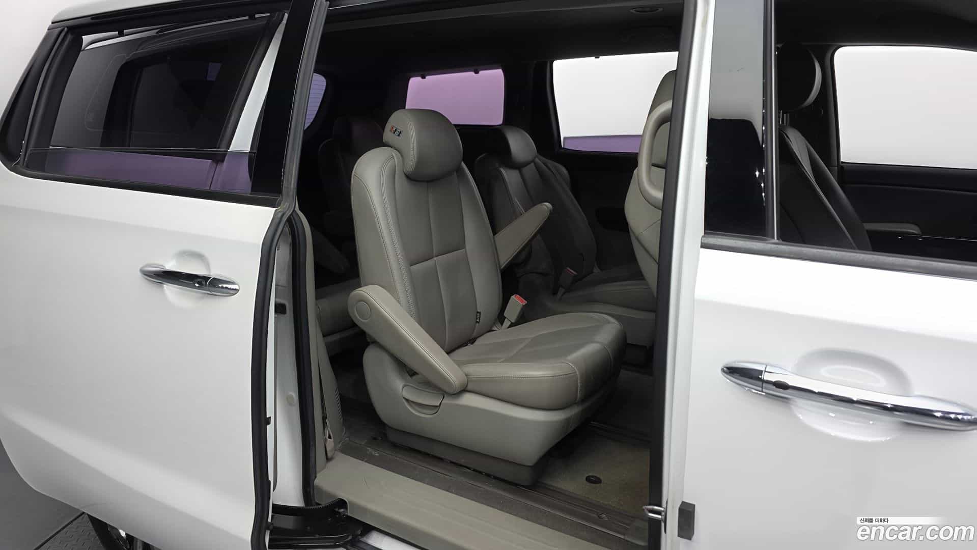 Canival Kia 2018.3-OPTION-016