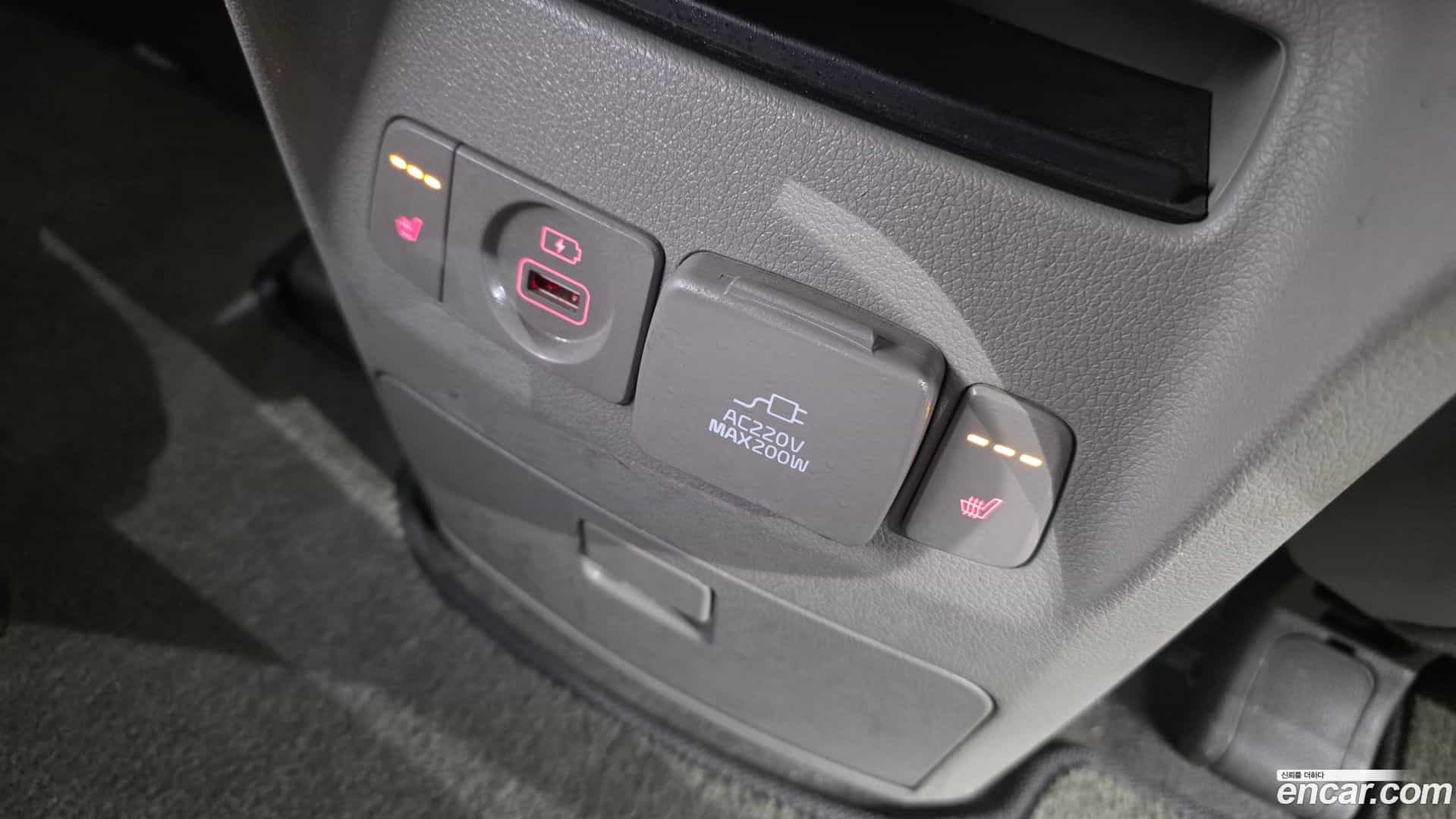 Canival Kia 2018.3-OPTION-022