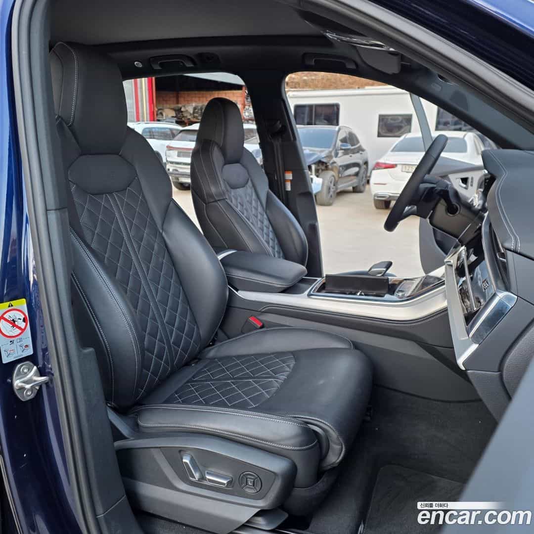 Q7 Audi 2023.11-INNER-009
