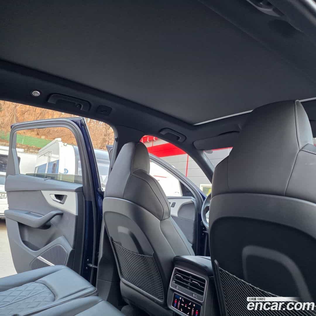Q7 Audi 2023.11-OPTION-023