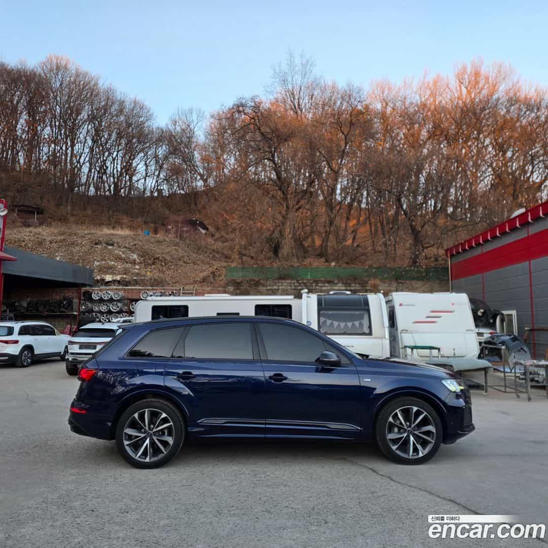 Q7 Audi 2023.11-OPTION-024