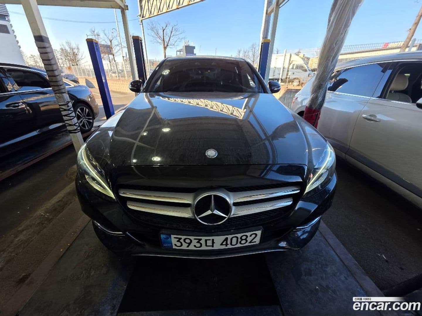 Main__Slider__Photo:C-Class Mercedes-Benz 2014.9-0