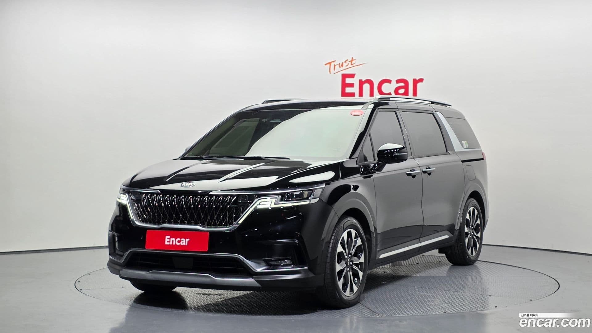Main__Slider__Photo:Canival Kia 2021.0-0