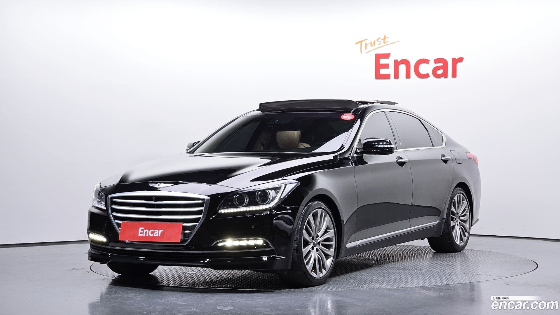 Main__Slider__Photo:Genesis Hyundai 2015.3-0