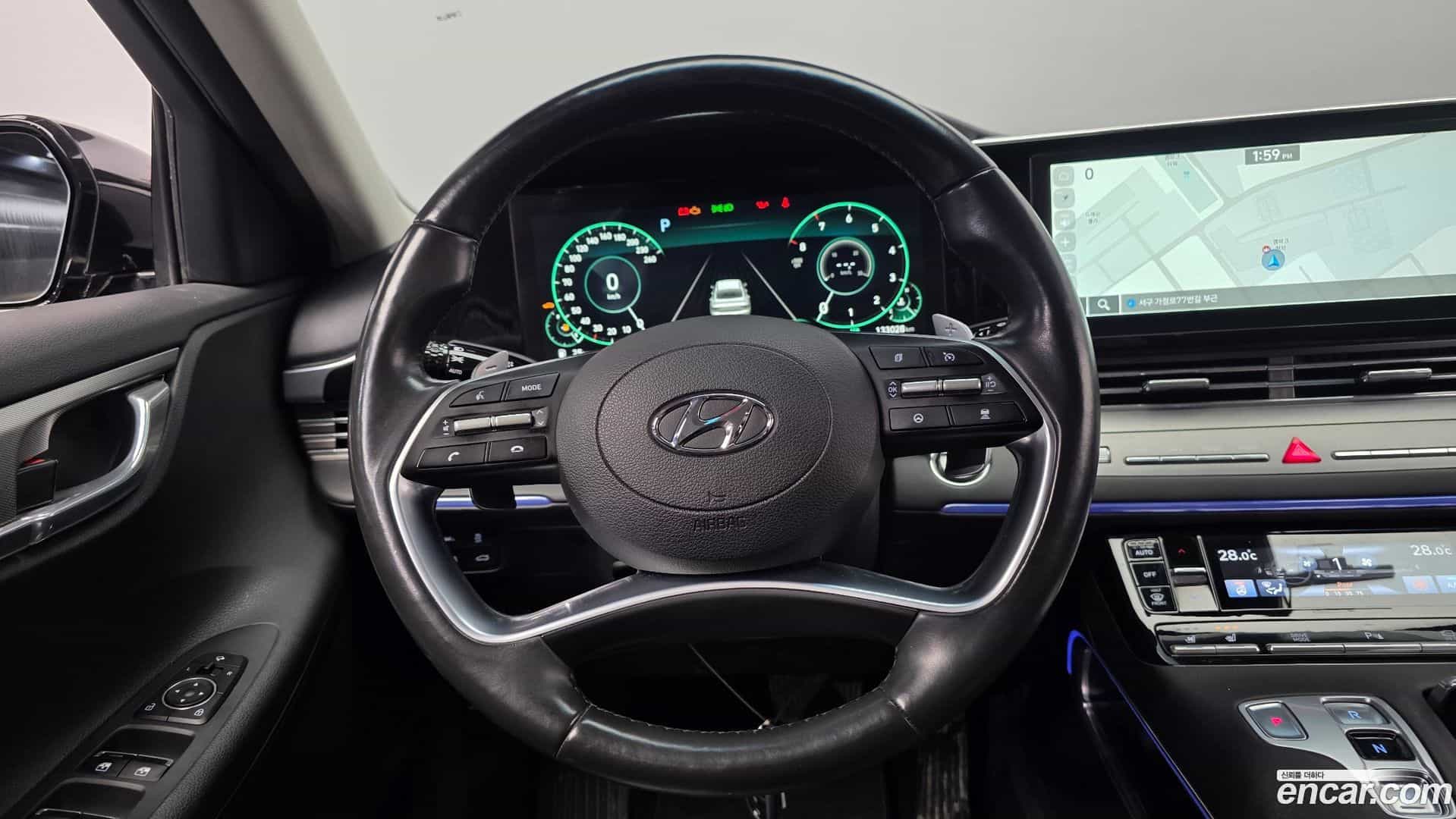 Grandeur Hyundai 2021.1-OPTION-017