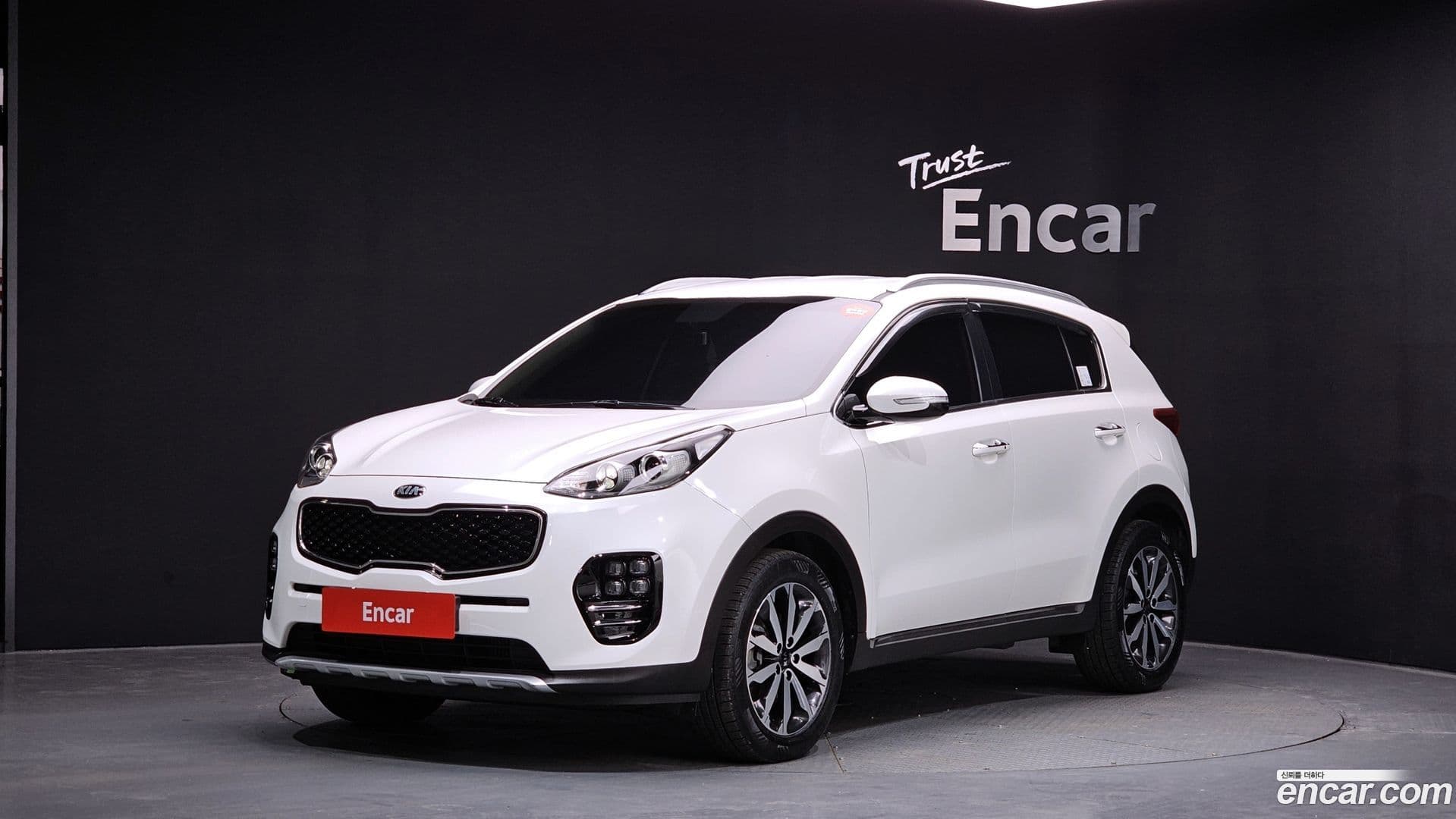Main__Slider__Photo:Sportage Kia 2016.0-0
