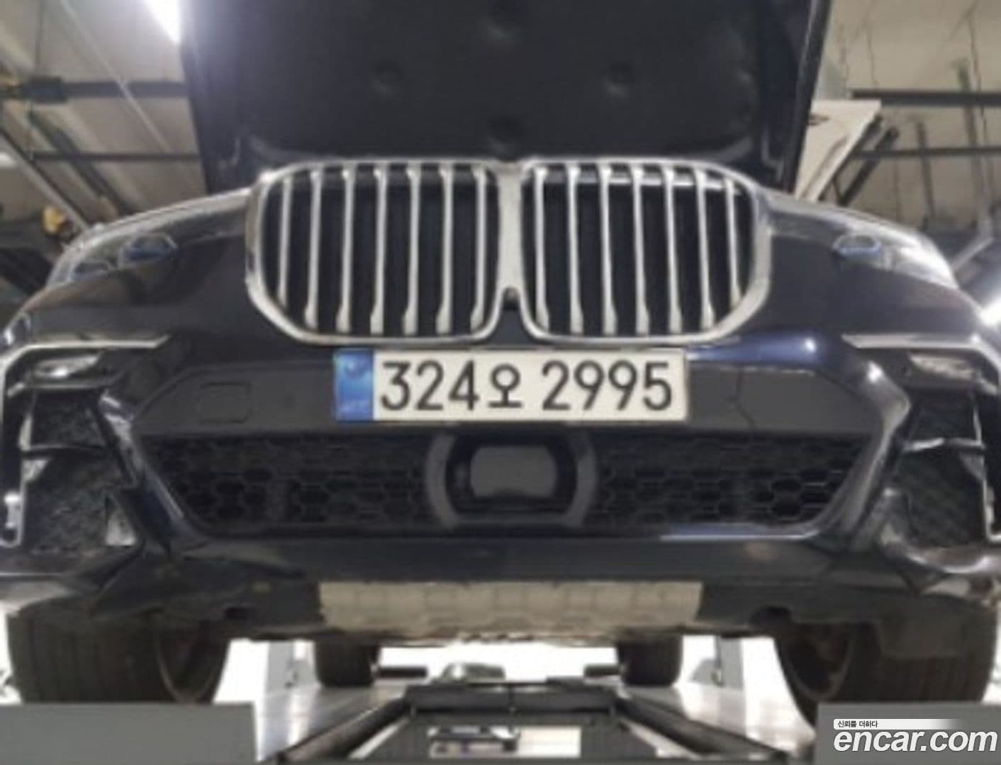 Main__Slider__Photo:X7 BMW 2021.1-0