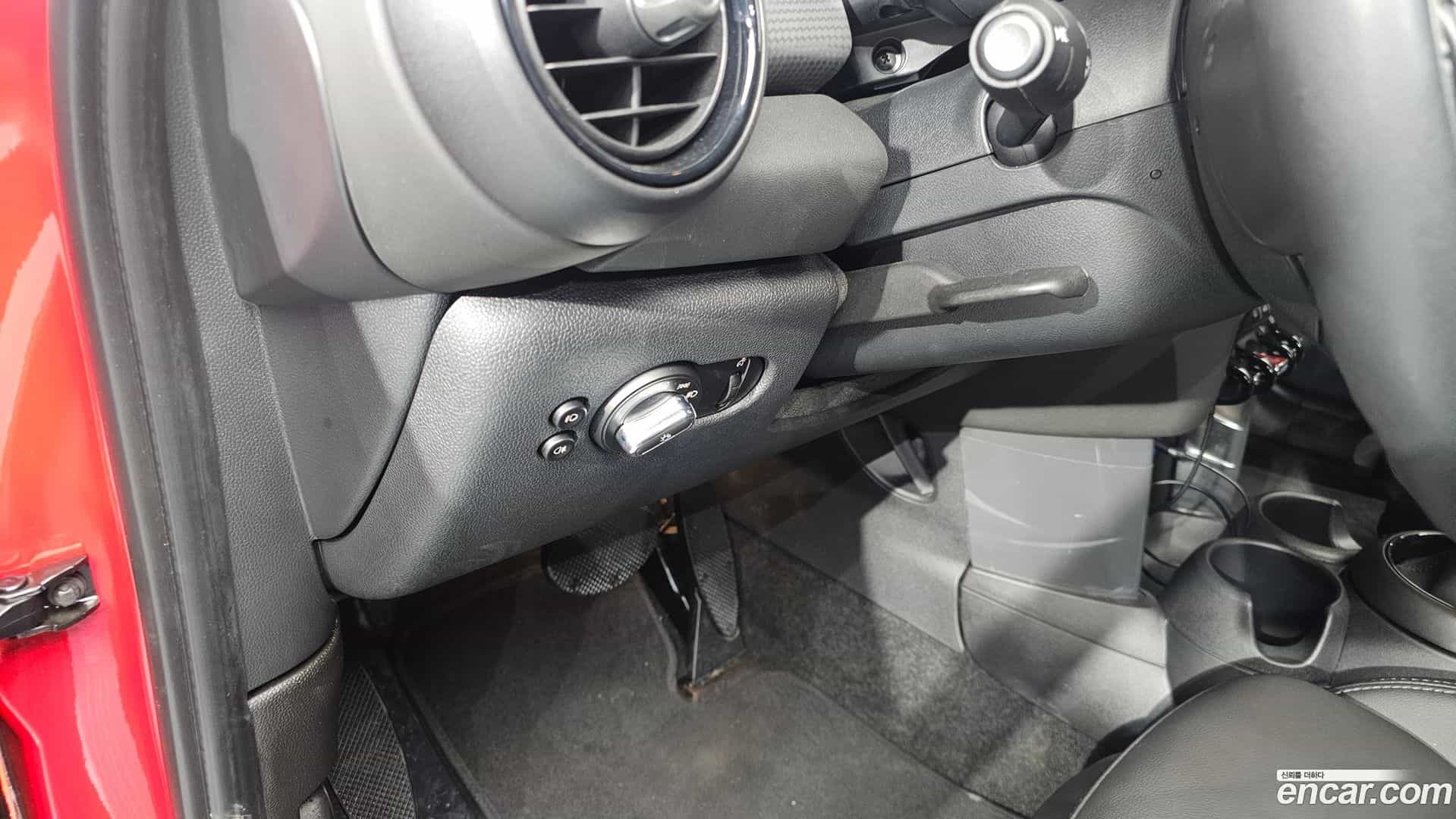 Cooper Mini 2020.4-OPTION-018