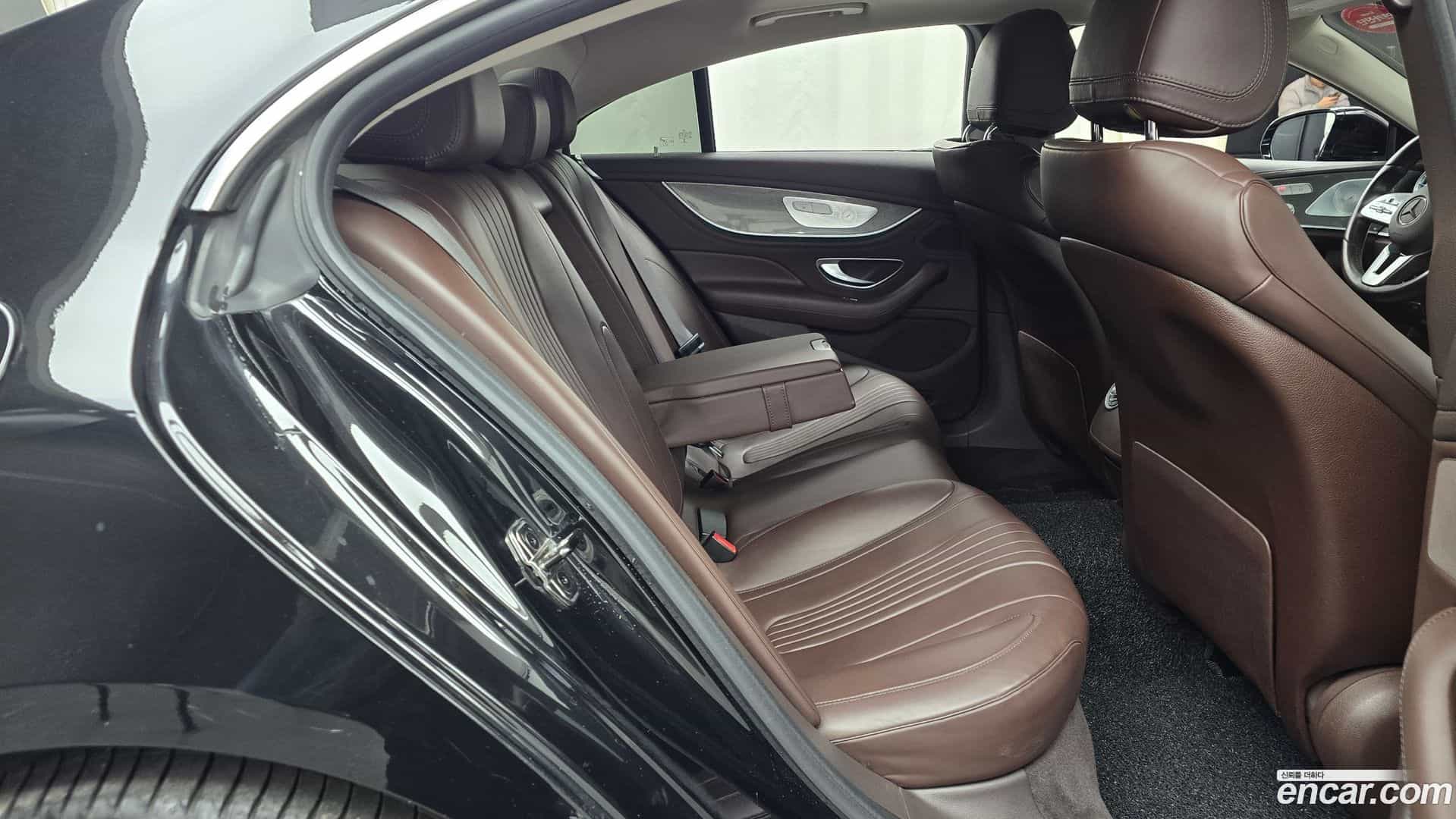 CLS-Class Mercedes-Benz 2019.11-OPTION-016