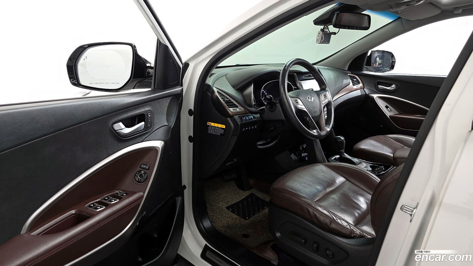 Main__Slider__Photo:Maxcruz Hyundai 2015.10-9