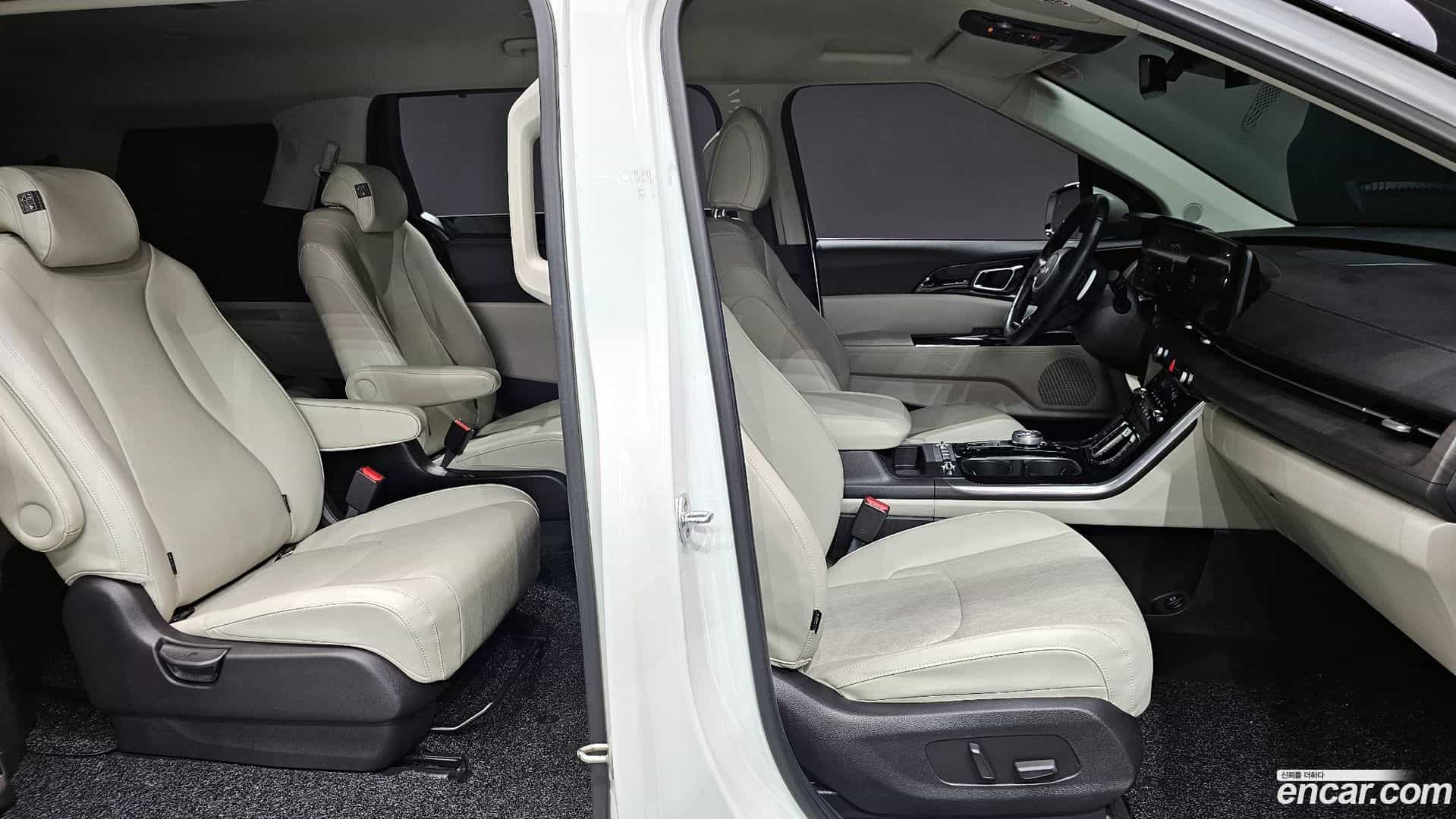 Canival Kia 2022.0-INNER-010