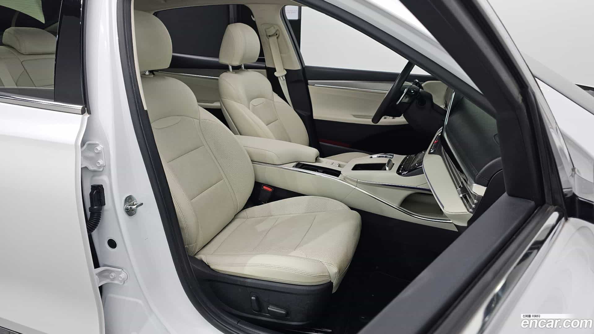 Grandeur Hyundai 2021.9-INNER-010