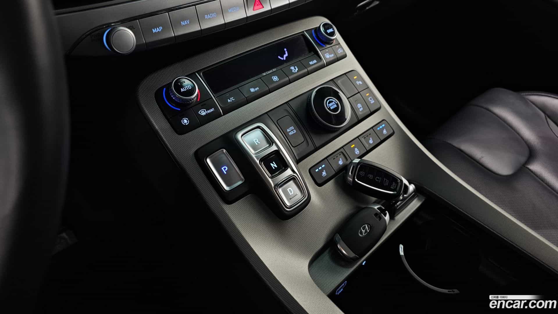 Palisade Hyundai 2022.2-INNER-009
