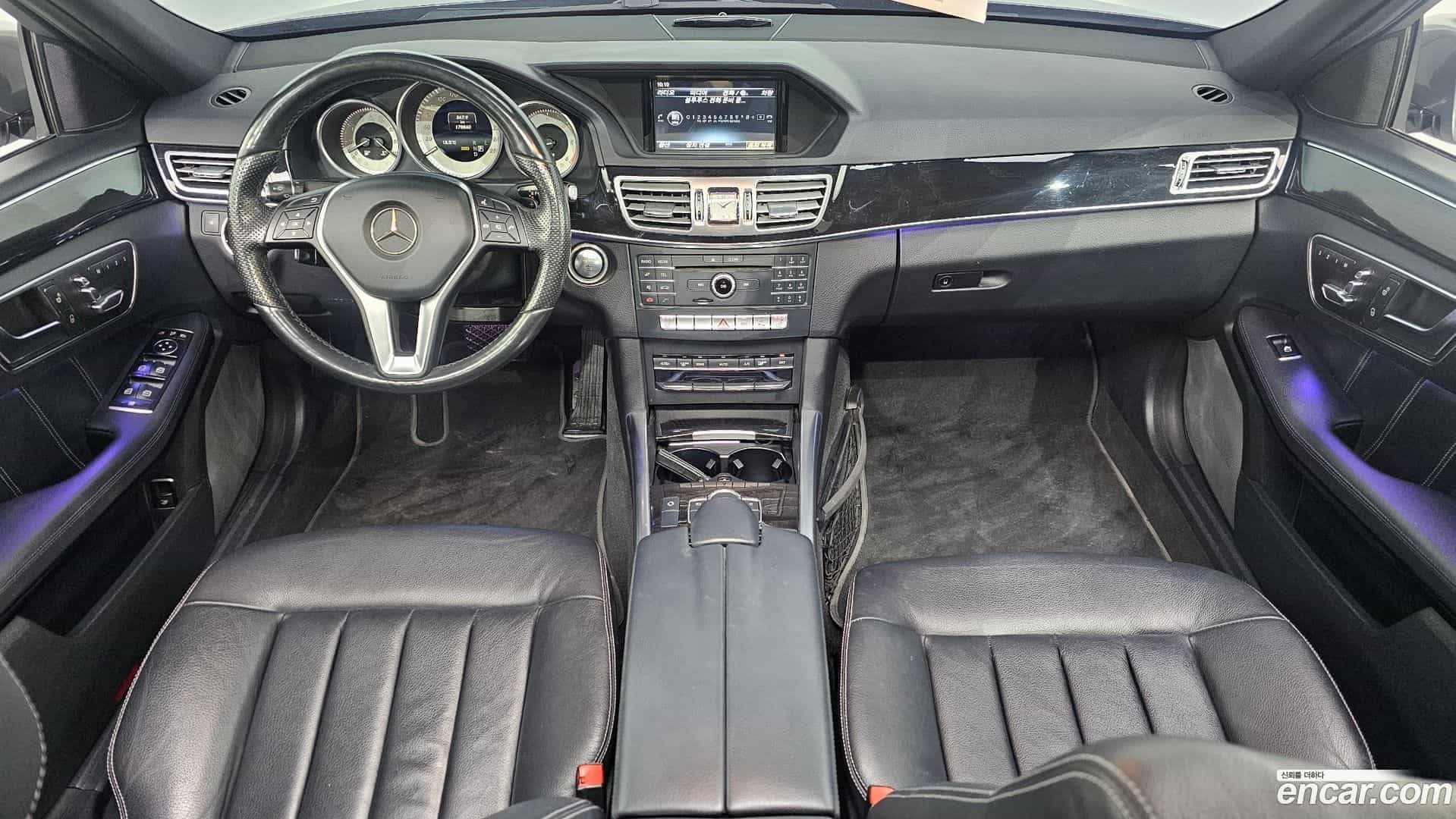 E-Class Mercedes-Benz 2015.9-INNER-007