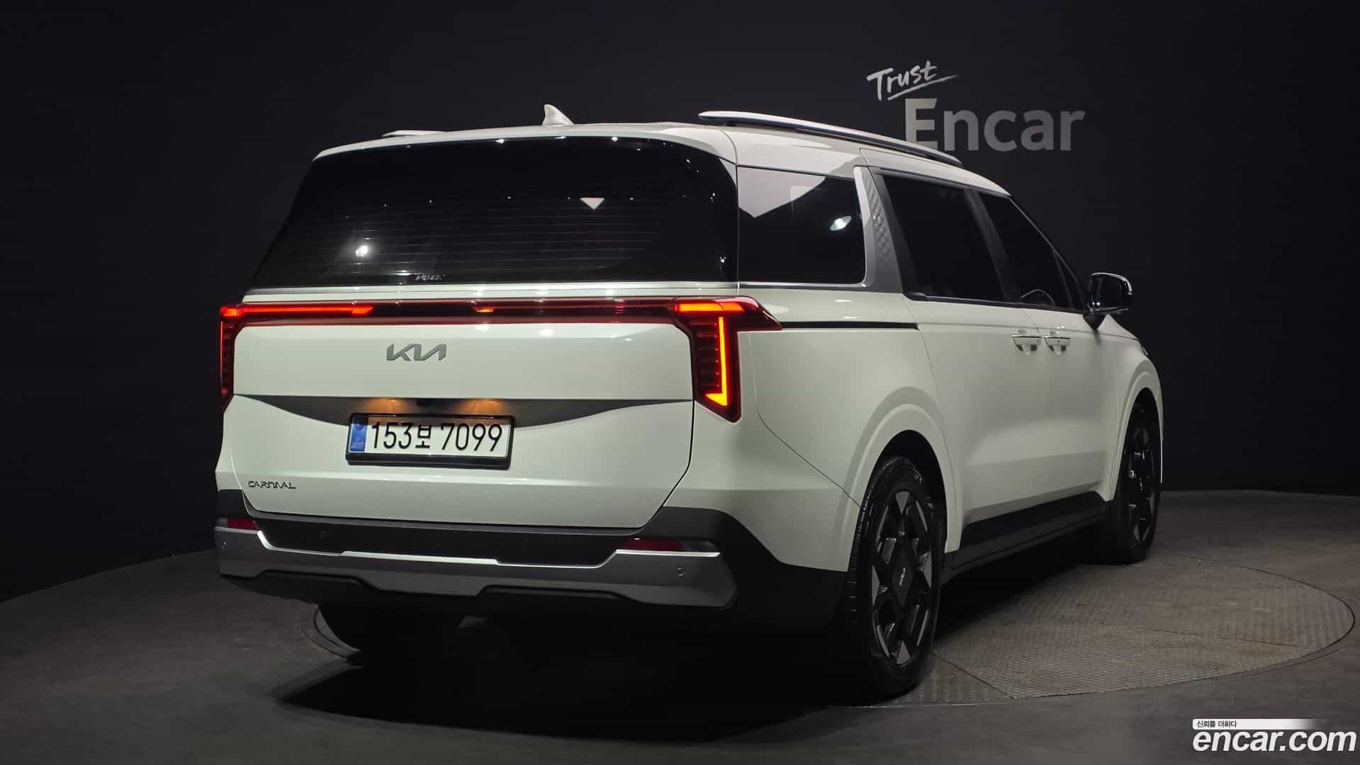 Canival Kia 2025.4-OUTER-002