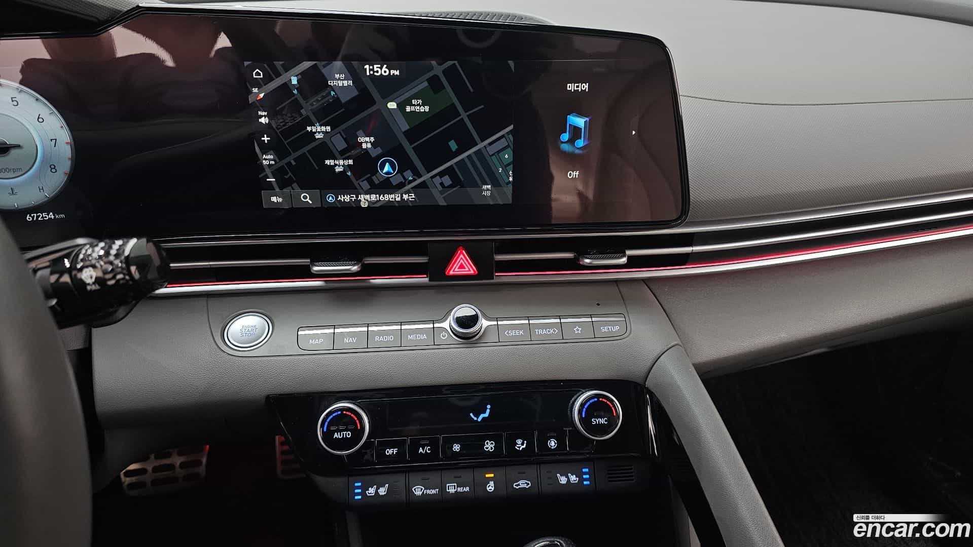 AVANTE Hyundai 2022.11-OPTION-018