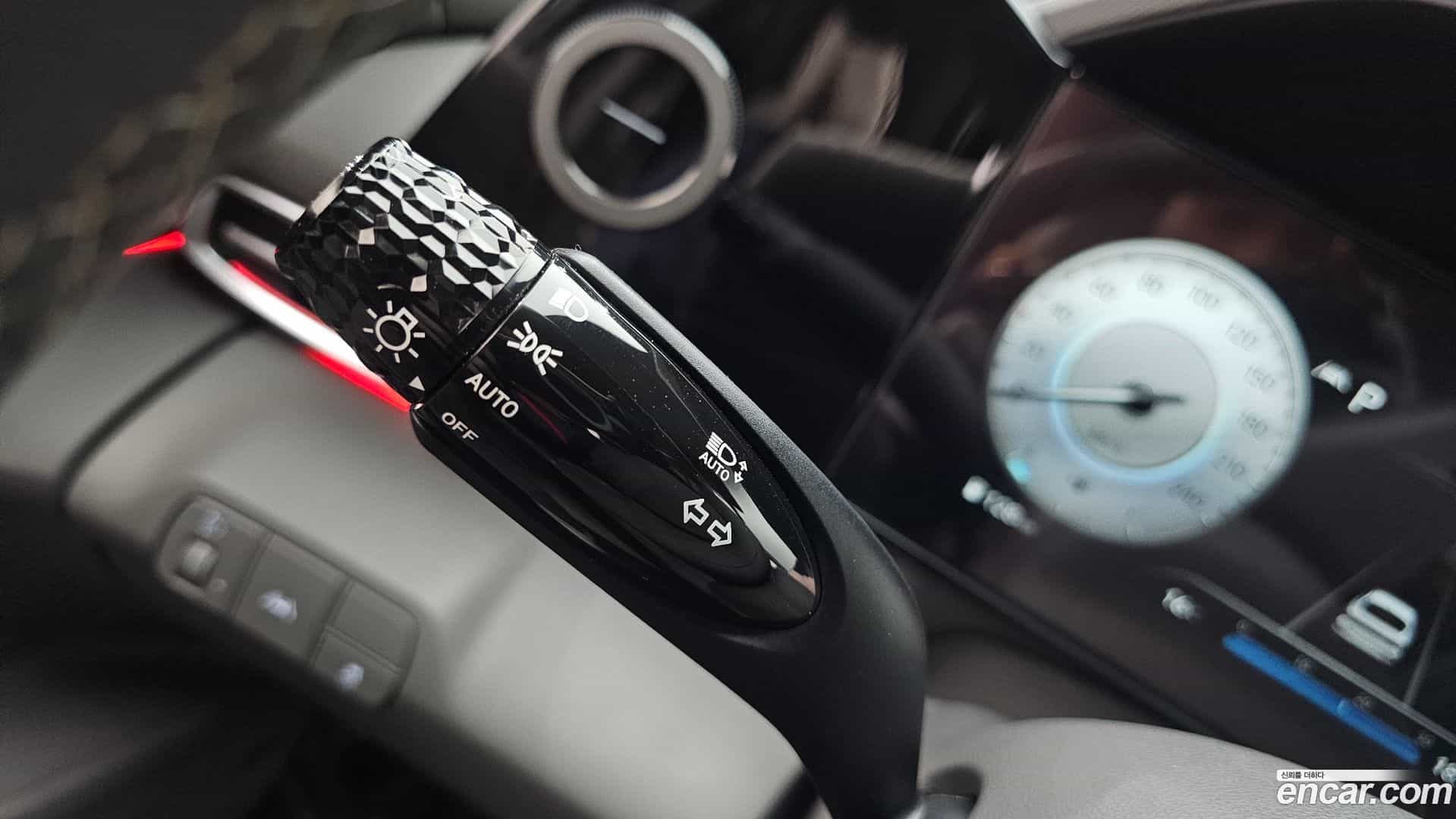 AVANTE Hyundai 2022.11-OPTION-022