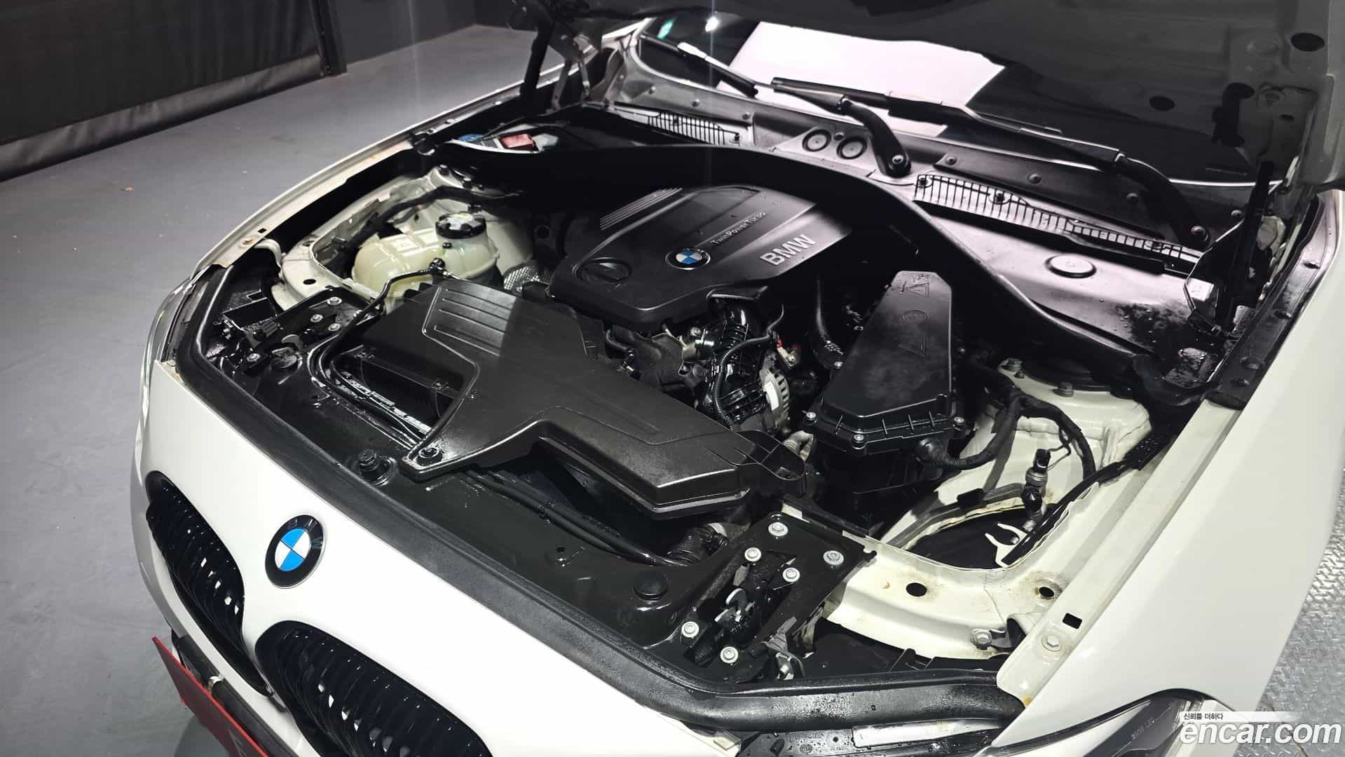 1-Series BMW 2016.7-INNER-006