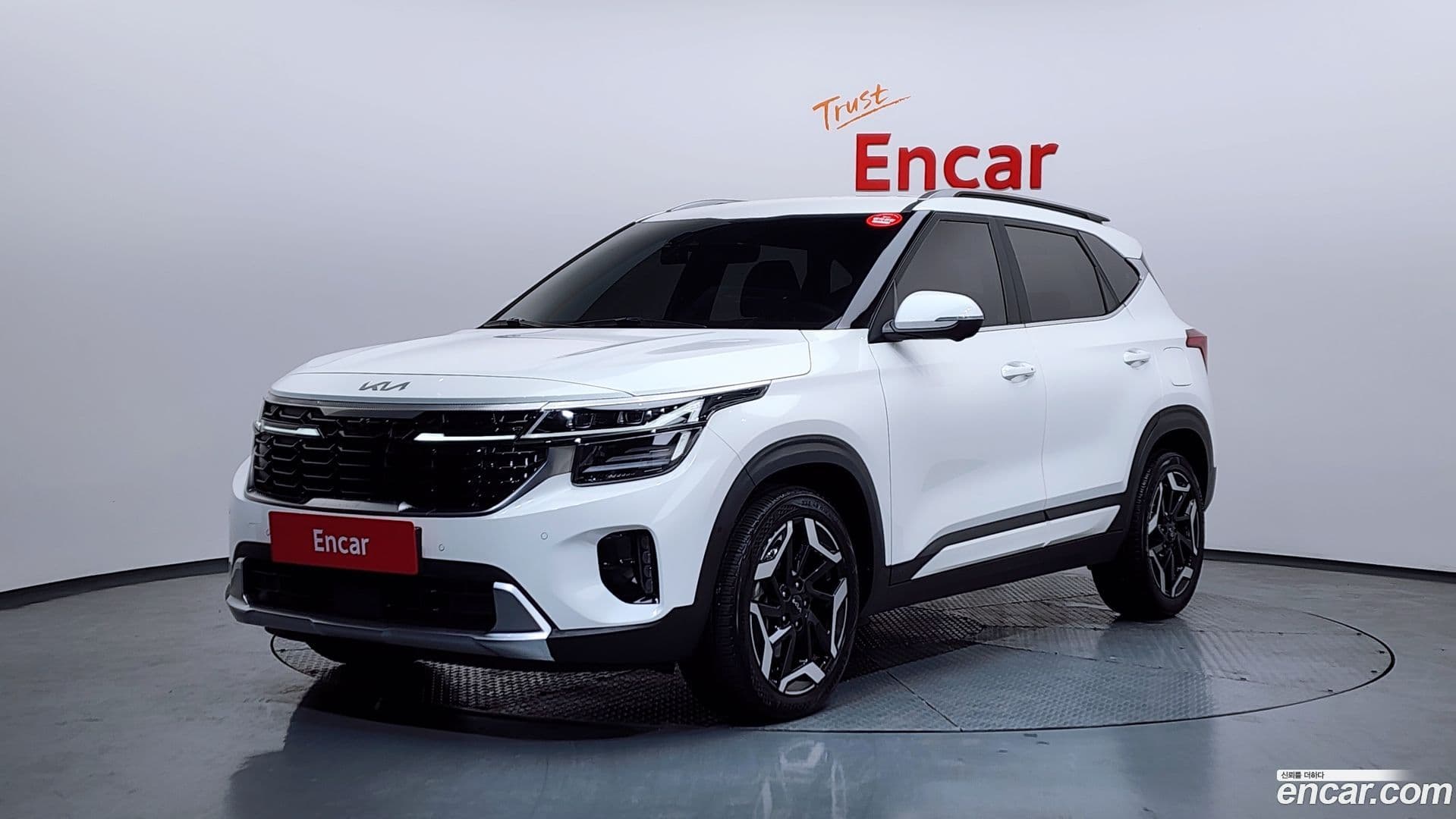 Main__Slider__Photo:Seltos Kia 2023.6-0