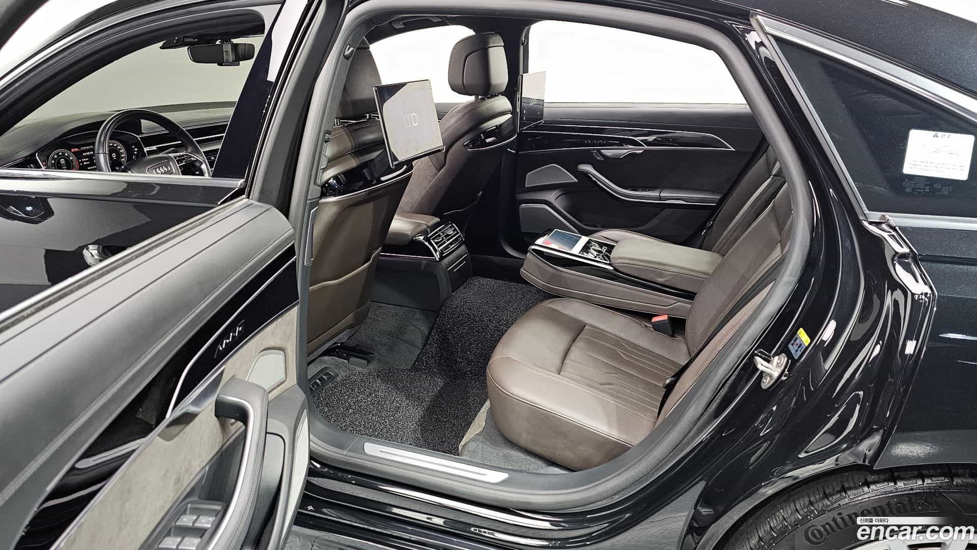 A8 Audi 2021.11-OPTION-020